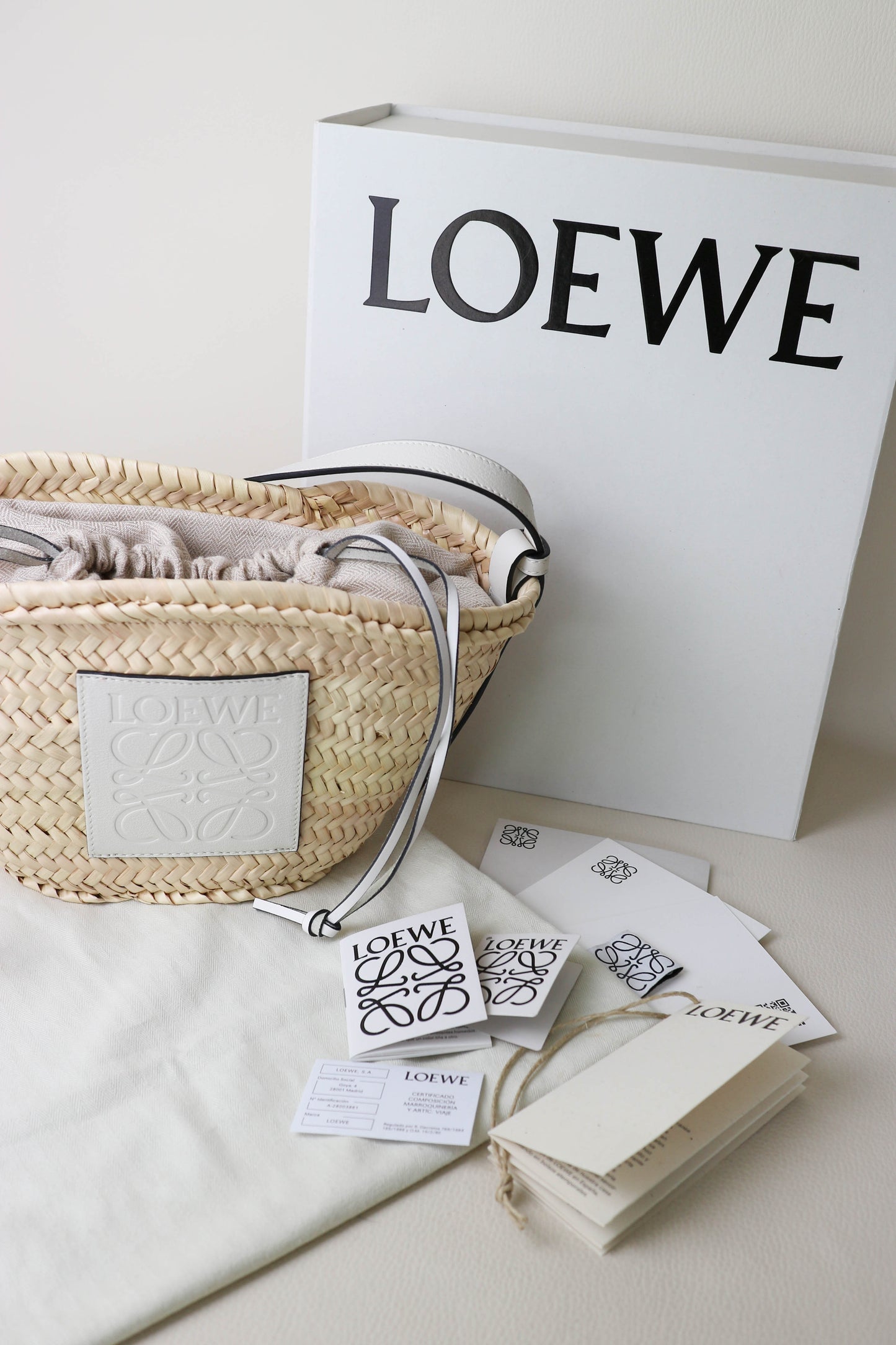 LOEWE Logo Raffia Shoulder Bag White