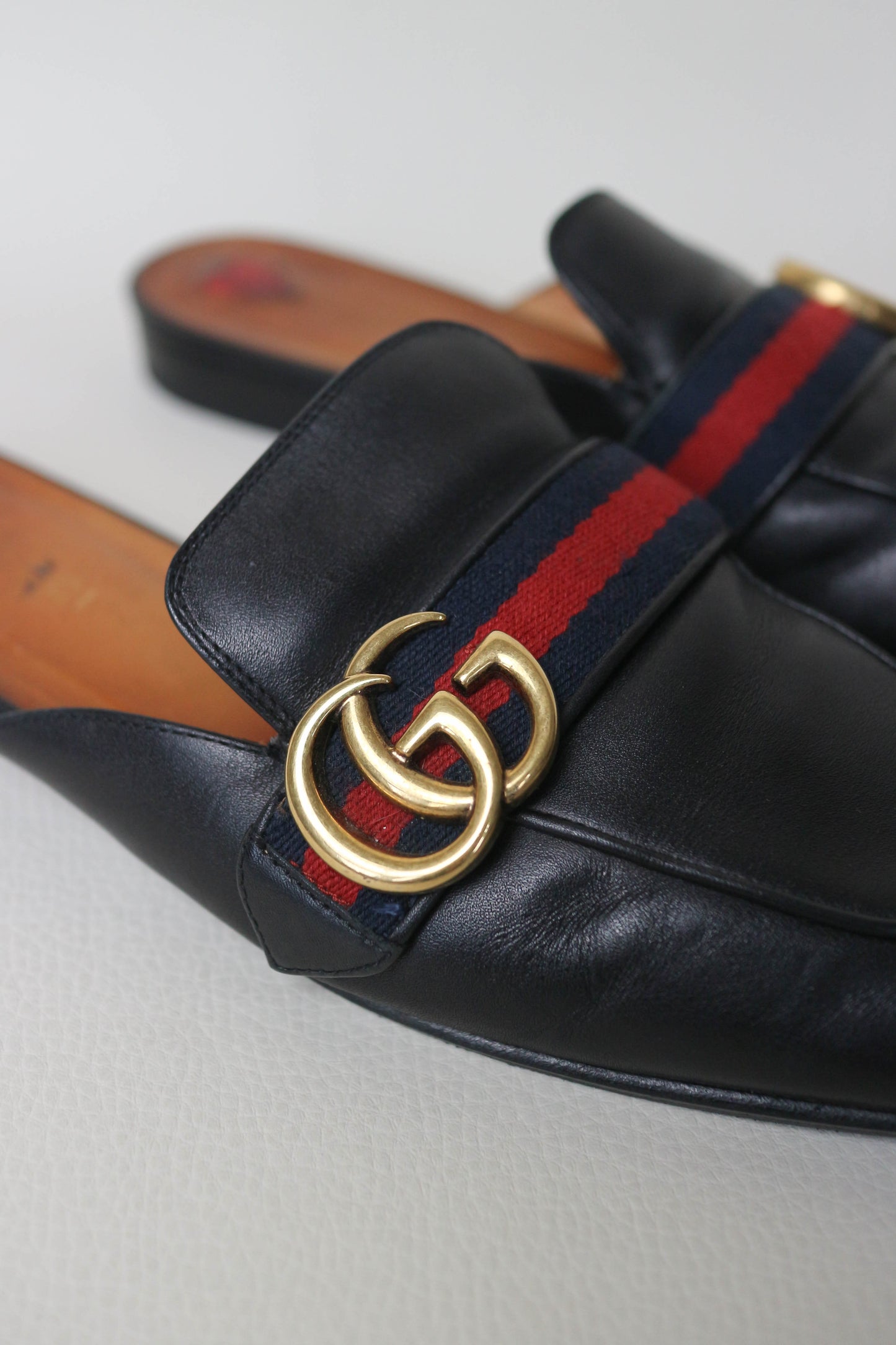 Gucci Marmont Leather Mules