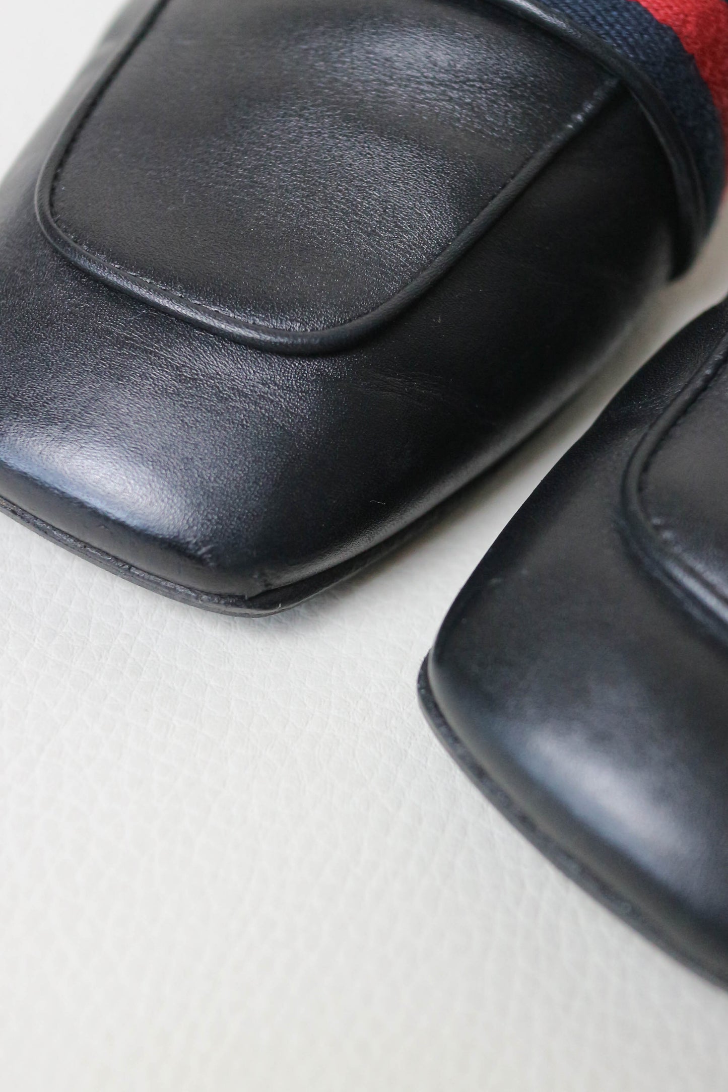 Gucci Marmont Leather Mules
