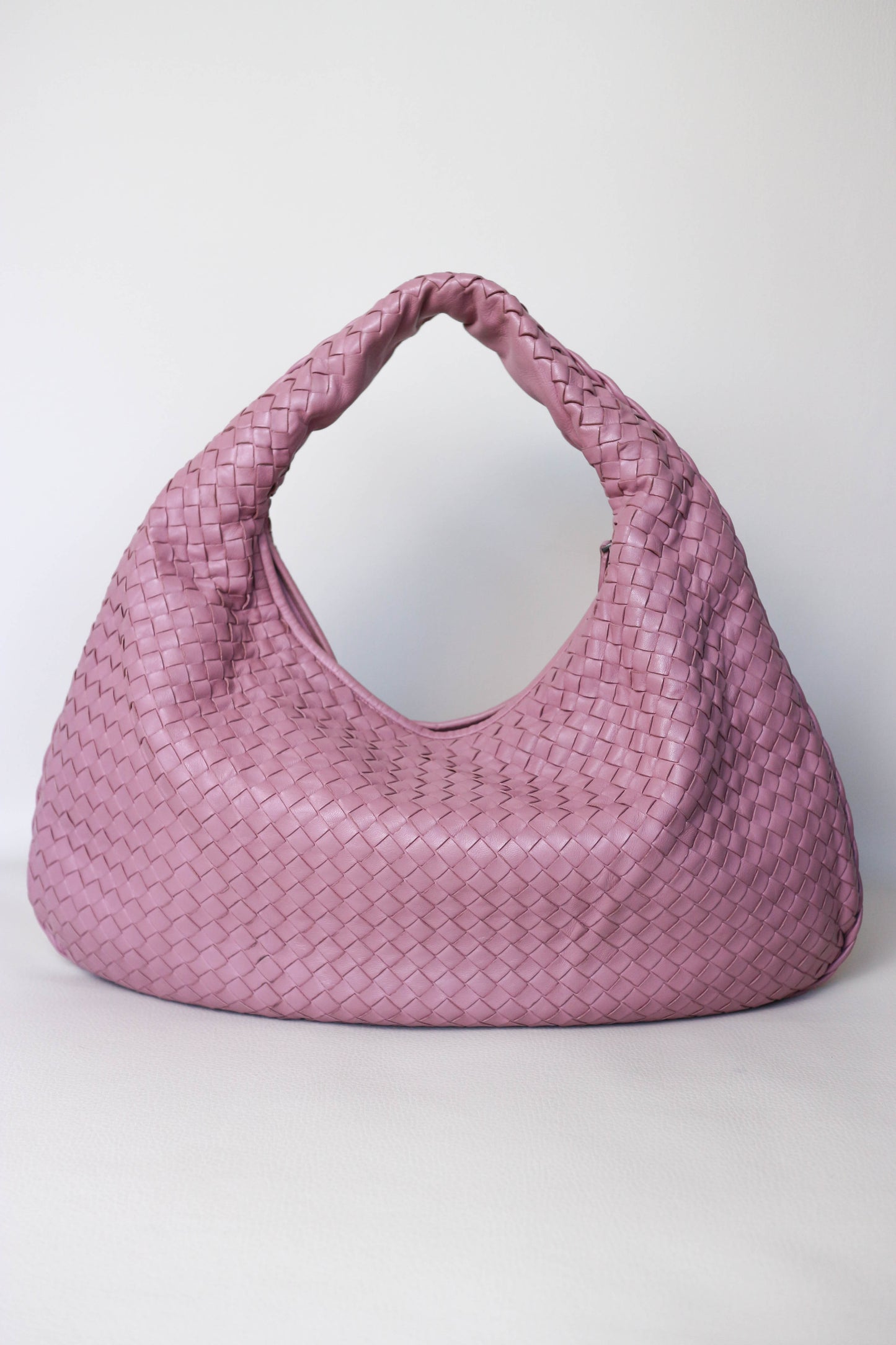 Bottega Veneta Intrecciato Hobo Bag Pink