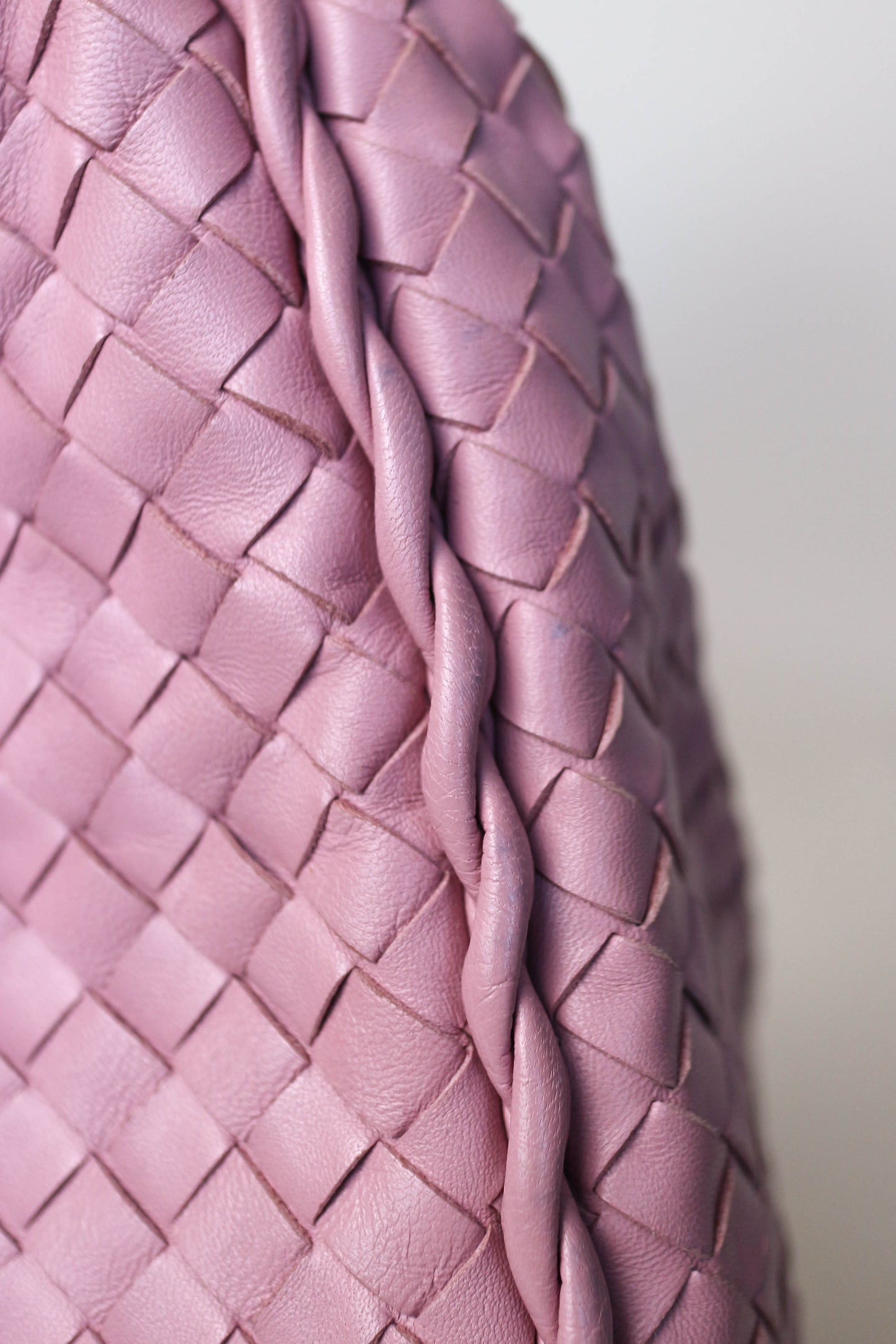 Bottega Veneta Intrecciato Hobo Bag Pink