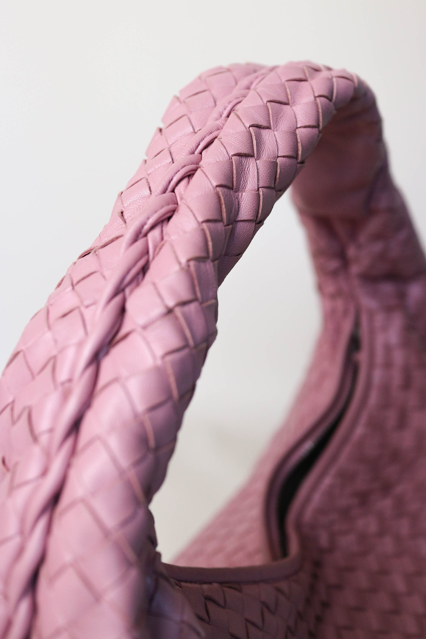 Bottega Veneta Intrecciato Hobo Bag Pink