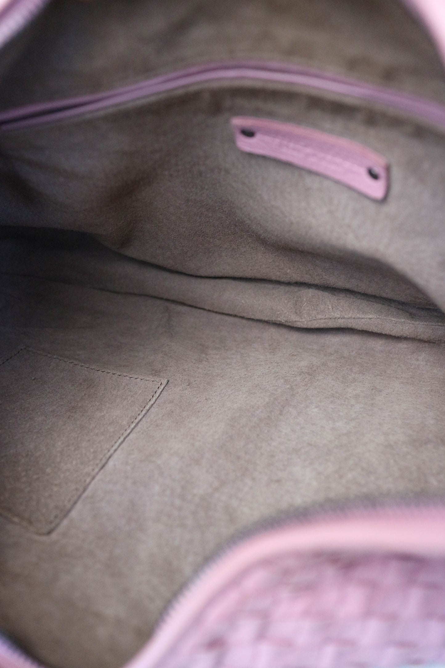 Bottega Veneta Intrecciato Hobo Bag Pink