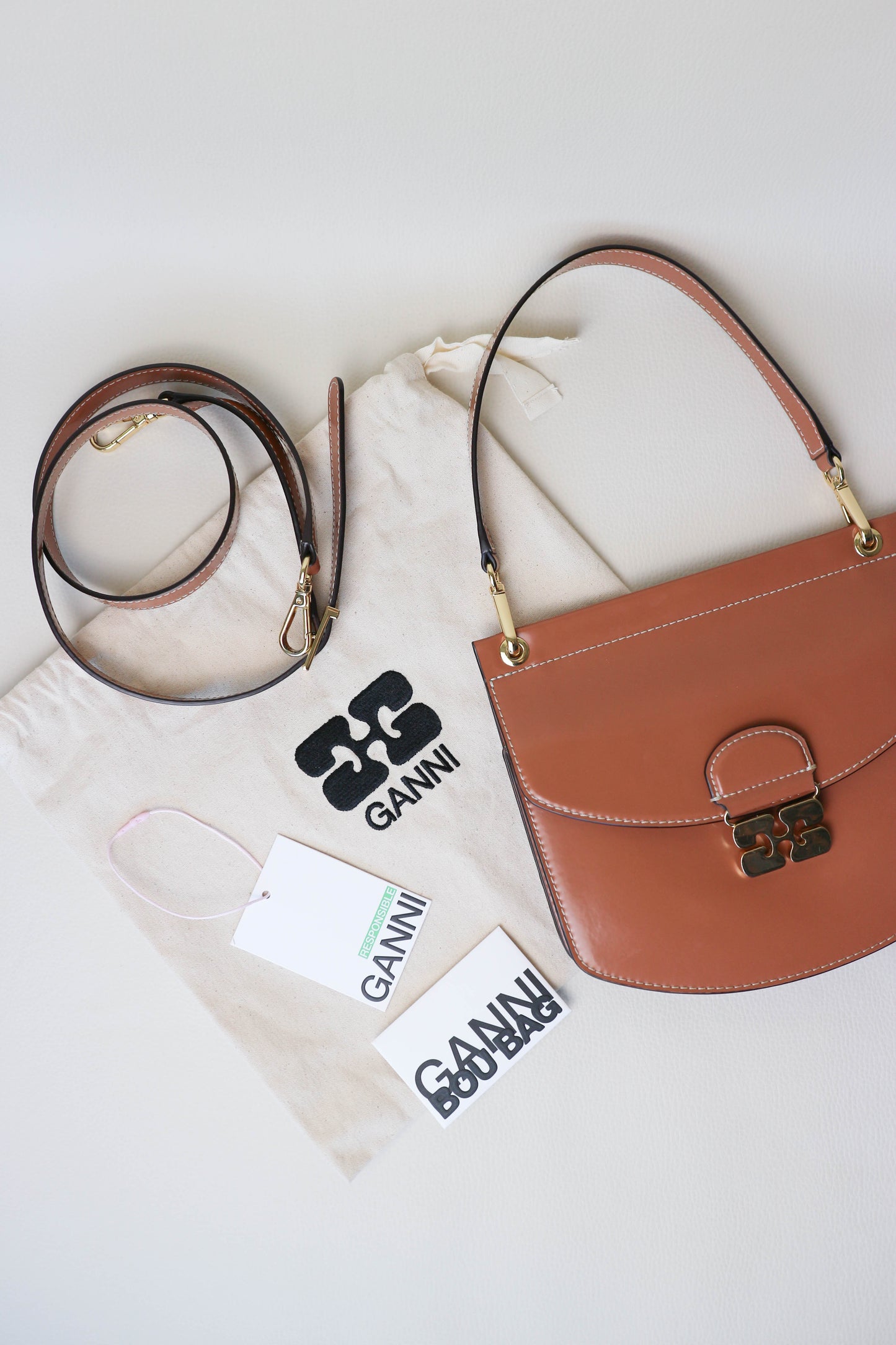 GANNI Logo Shoulder Bag Caramel