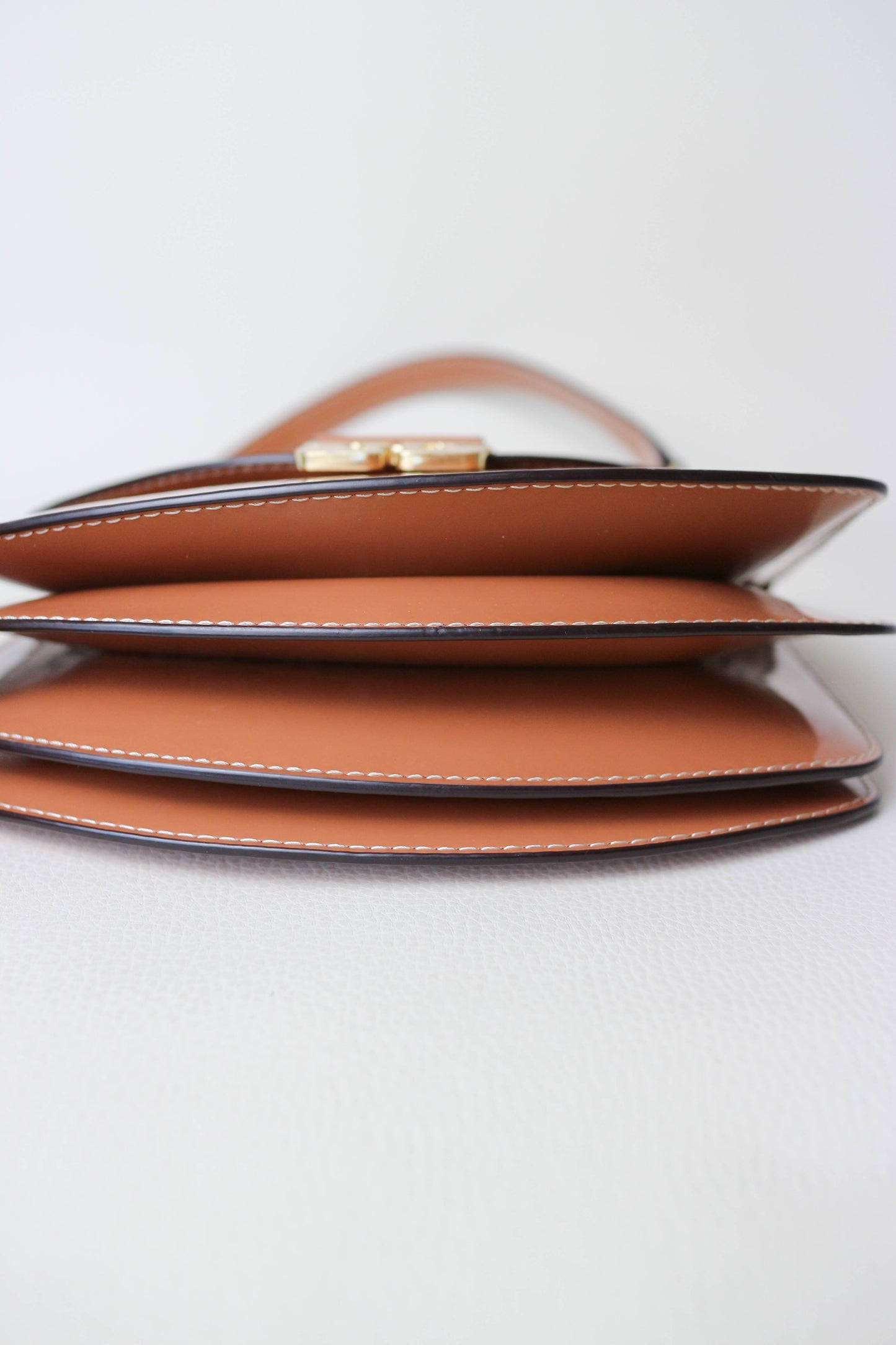 GANNI Logo Shoulder Bag Caramel