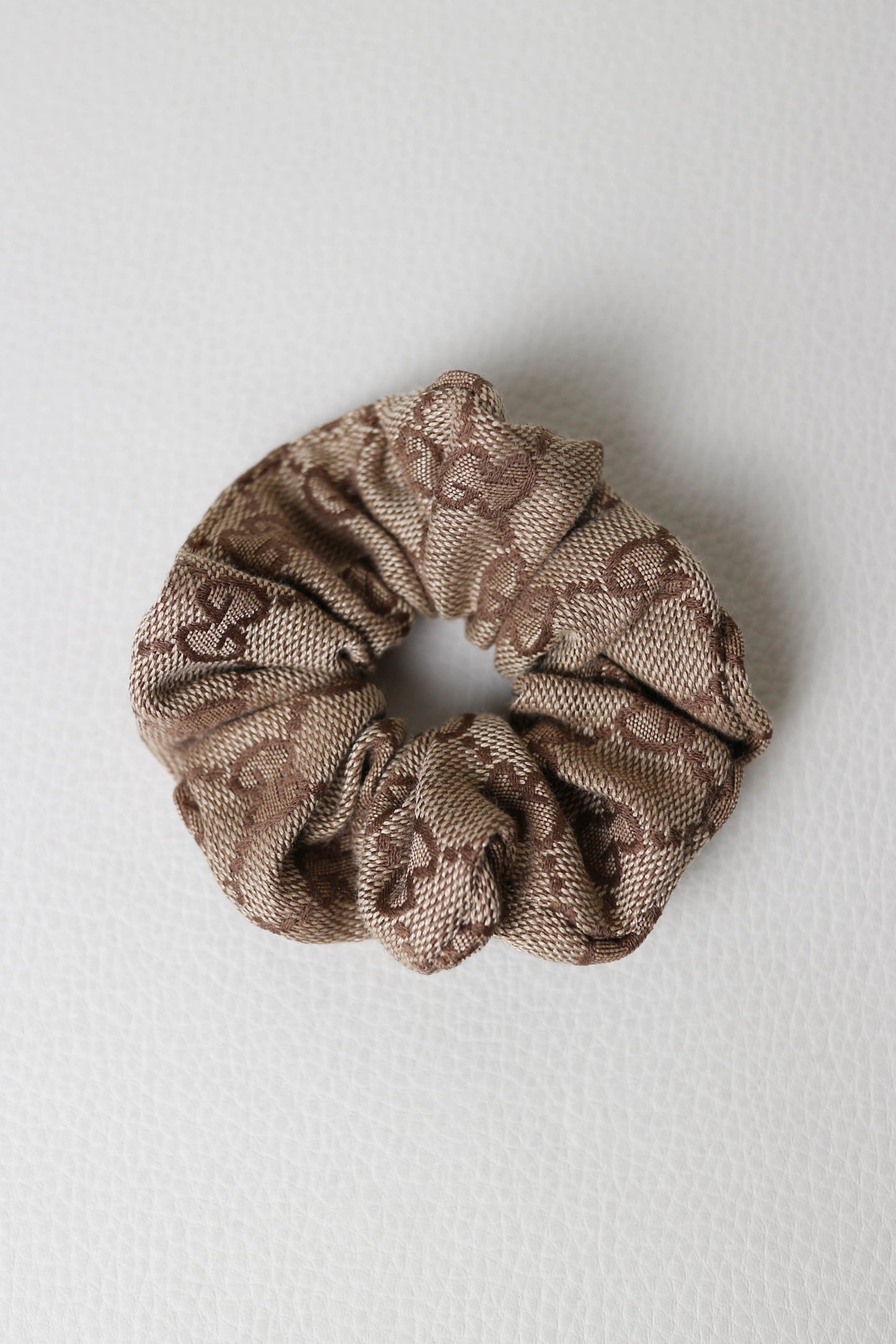 Gucci Scrunchie Brown