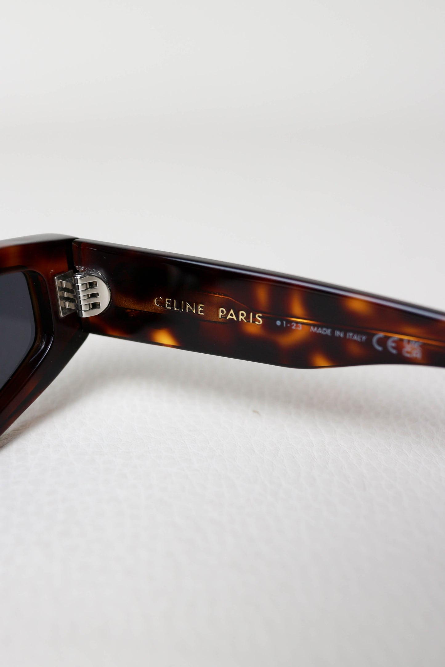 CELINE Triomphe Sunglasses Tortoise