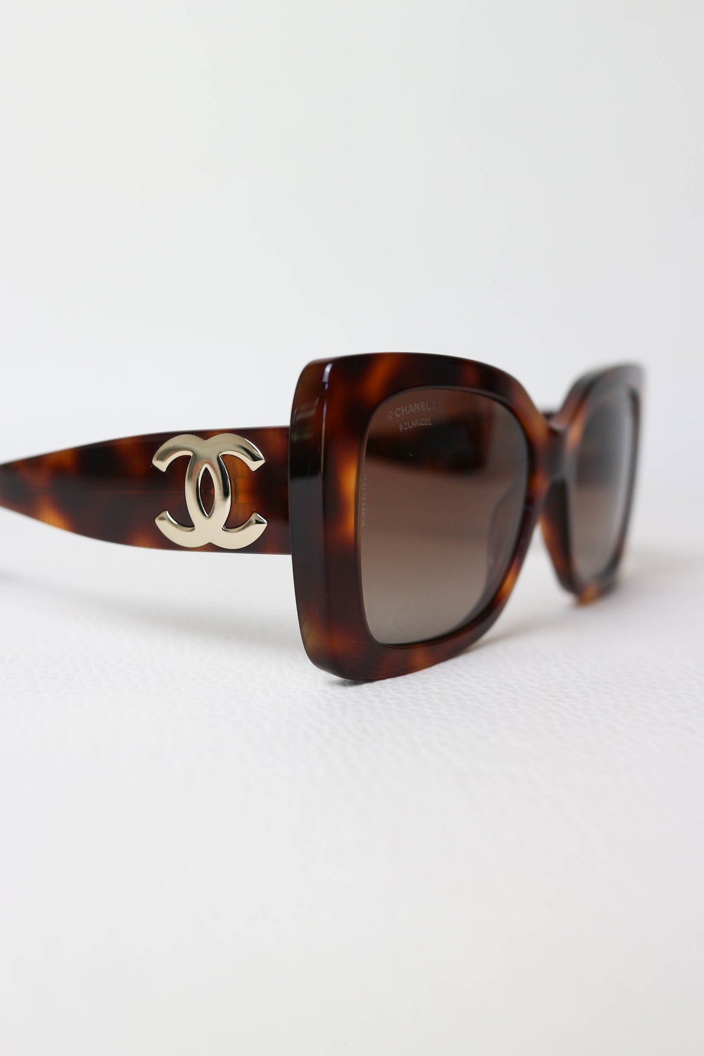 CHANEL Square Polarized Sunglasses Tortoise