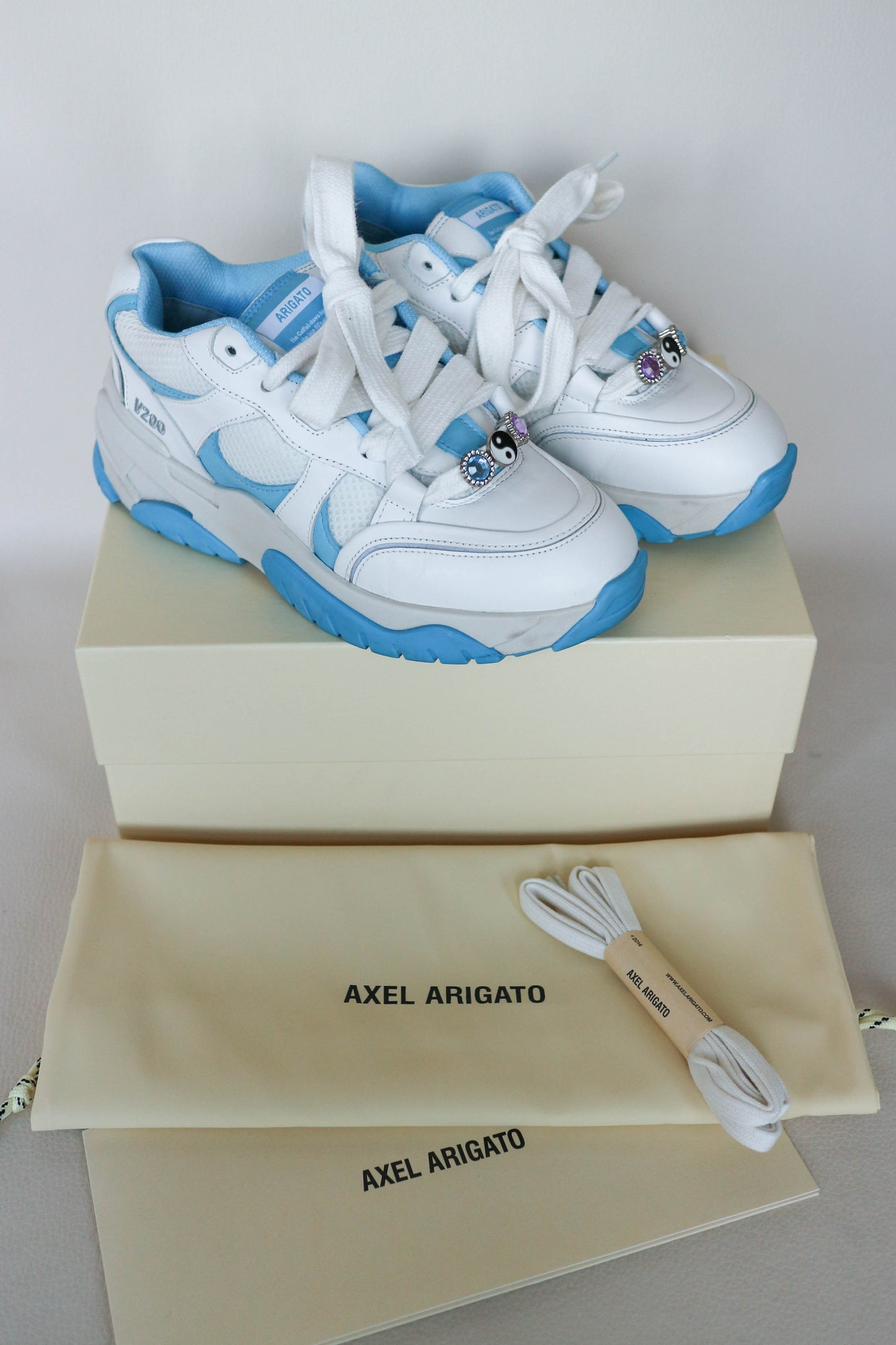 Axel Arigato Catfish Sneakers White/Blue