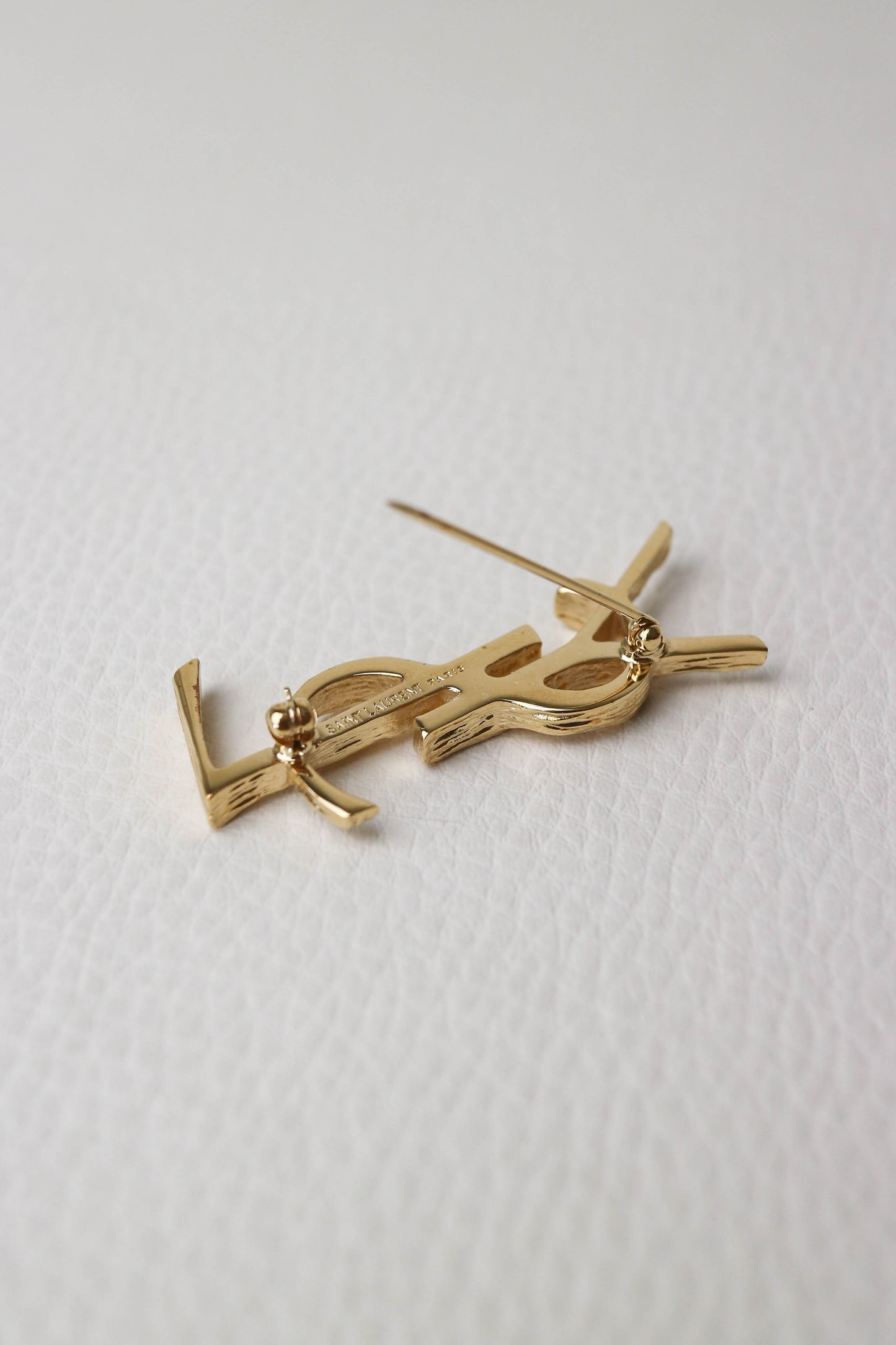 Saint Laurent Logo Broche Gold