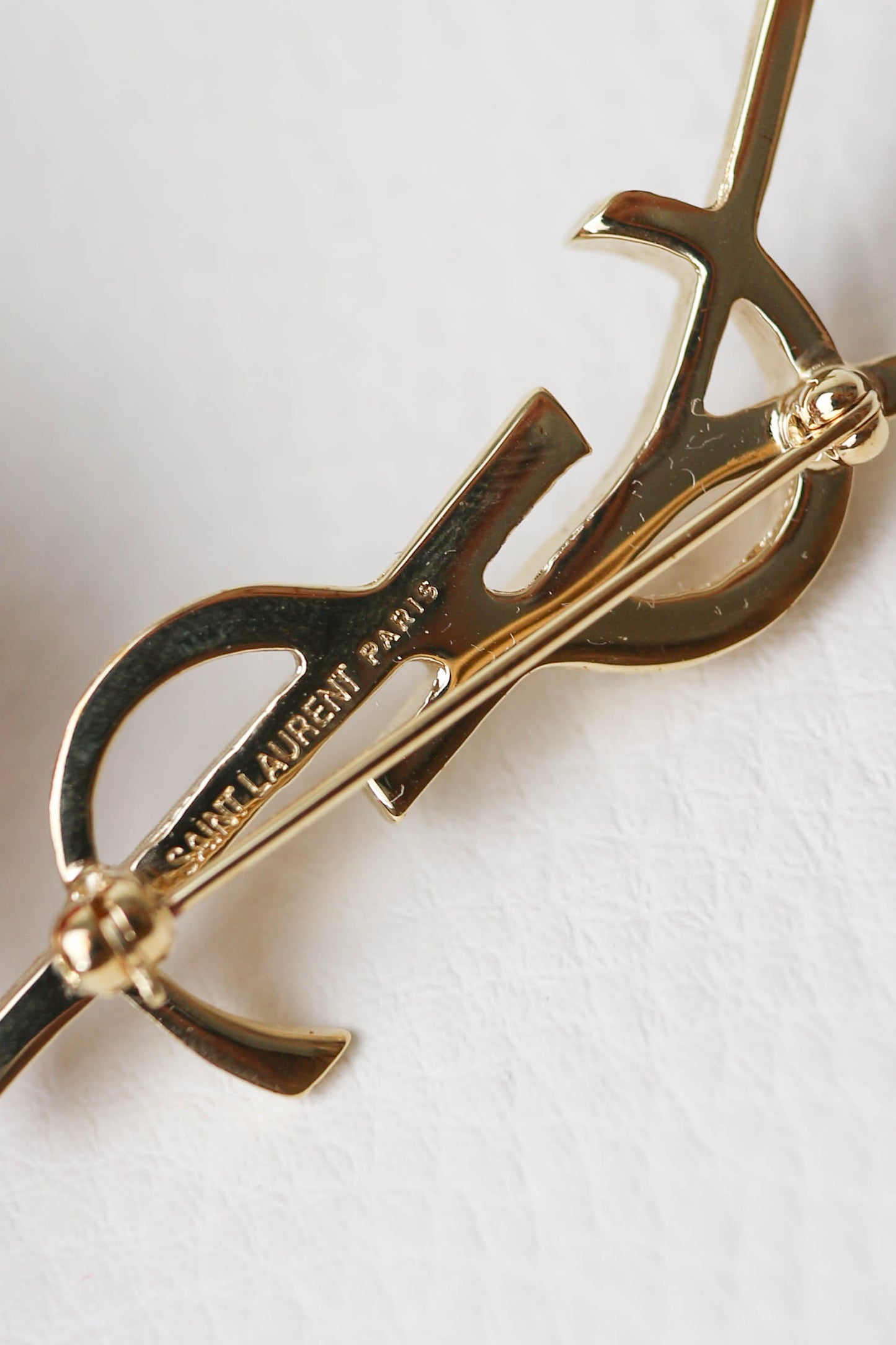 Saint Laurent Logo Broche Gold