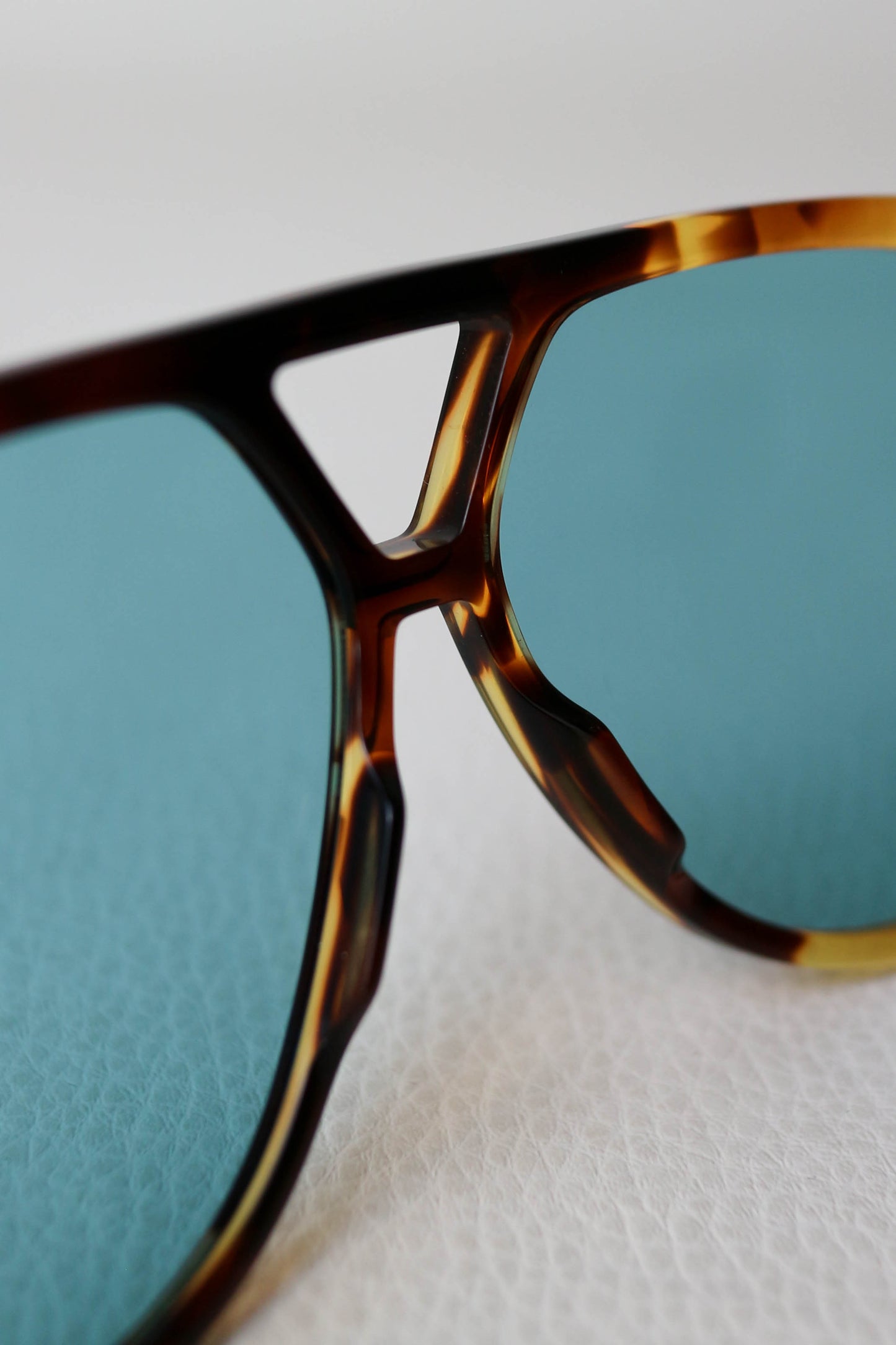 Bottega Veneta Oversized Aviator Sunglasses