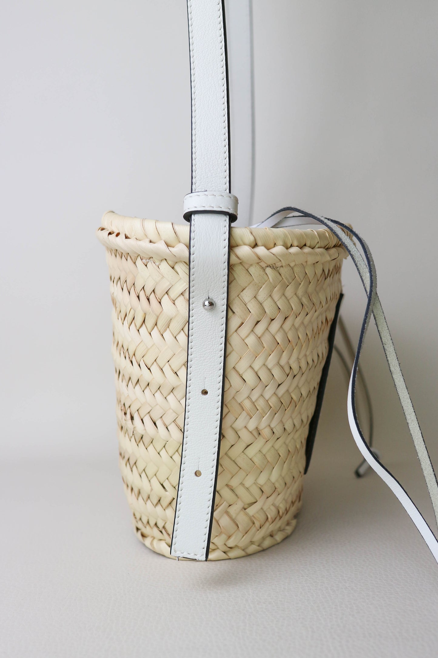 LOEWE Logo Raffia Shoulder Bag White