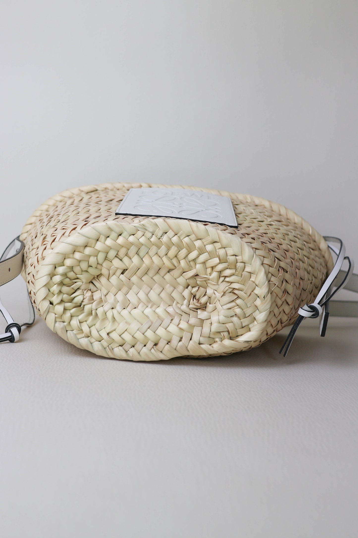 LOEWE Logo Raffia Shoulder Bag White
