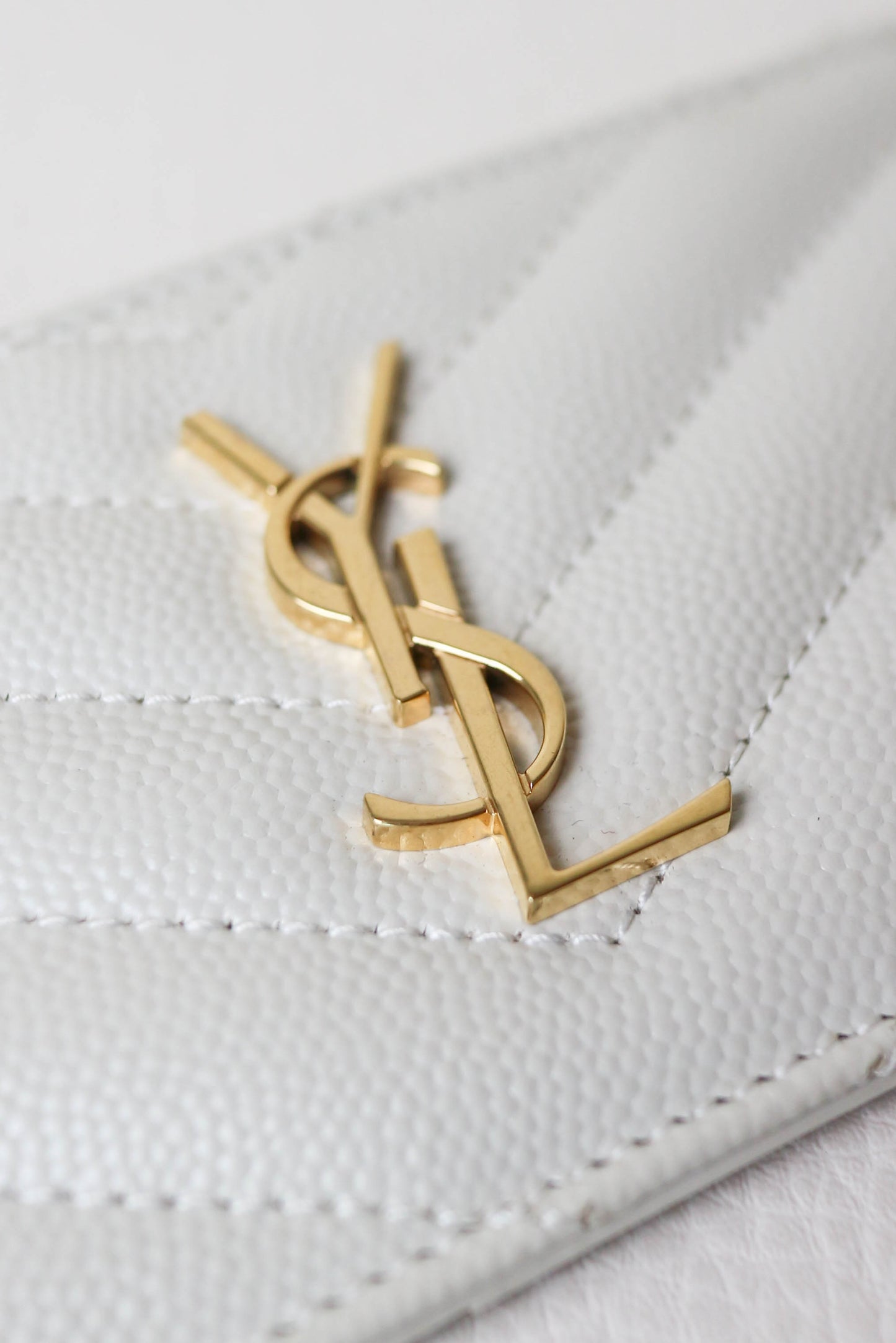 Saint Laurent Cassandre Logo Zip Card Holder White