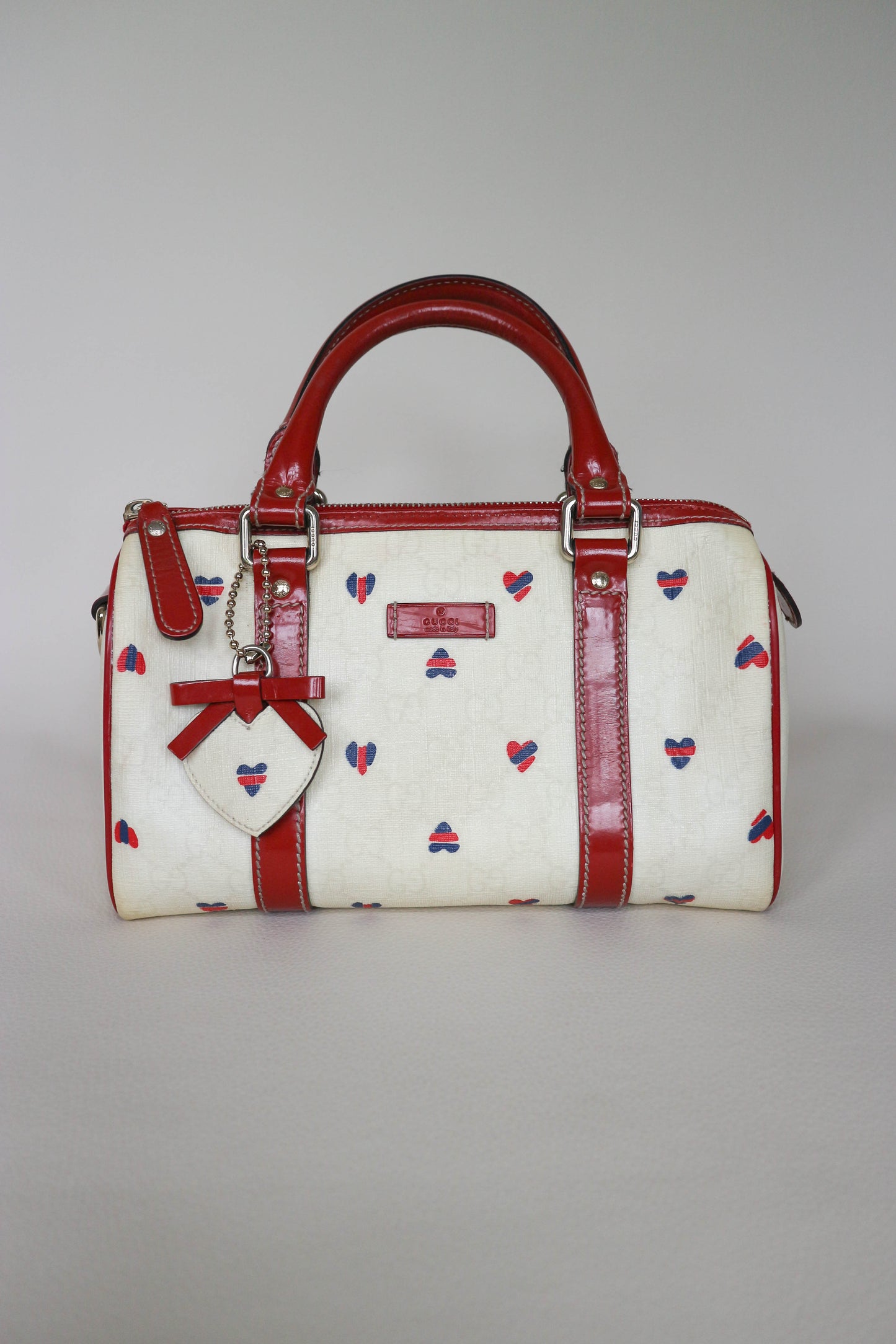 Gucci Vintage Heart Patent Leather Bag