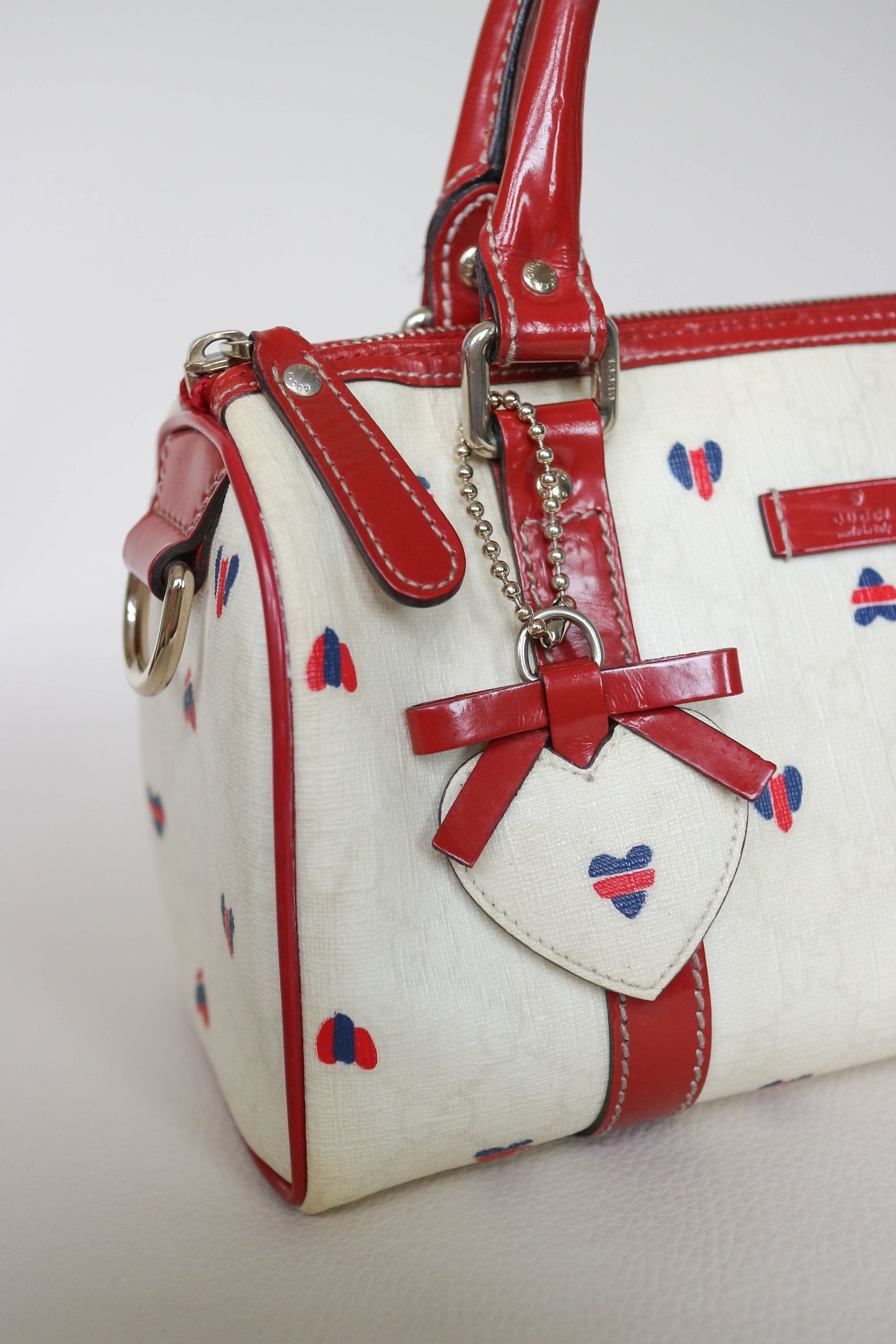 Gucci Vintage Heart Patent Leather Bag