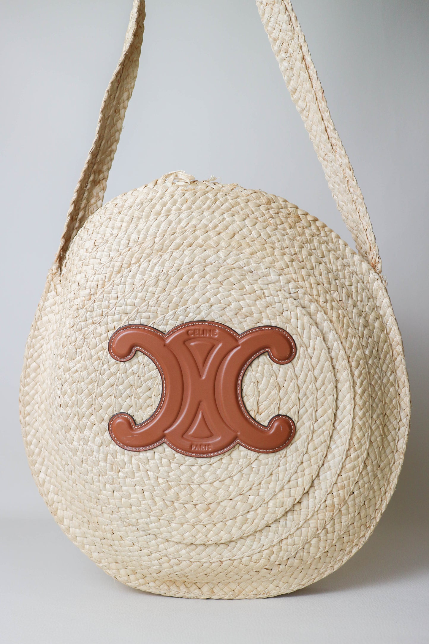 CELINE Triomphe Raffia Round Bag
