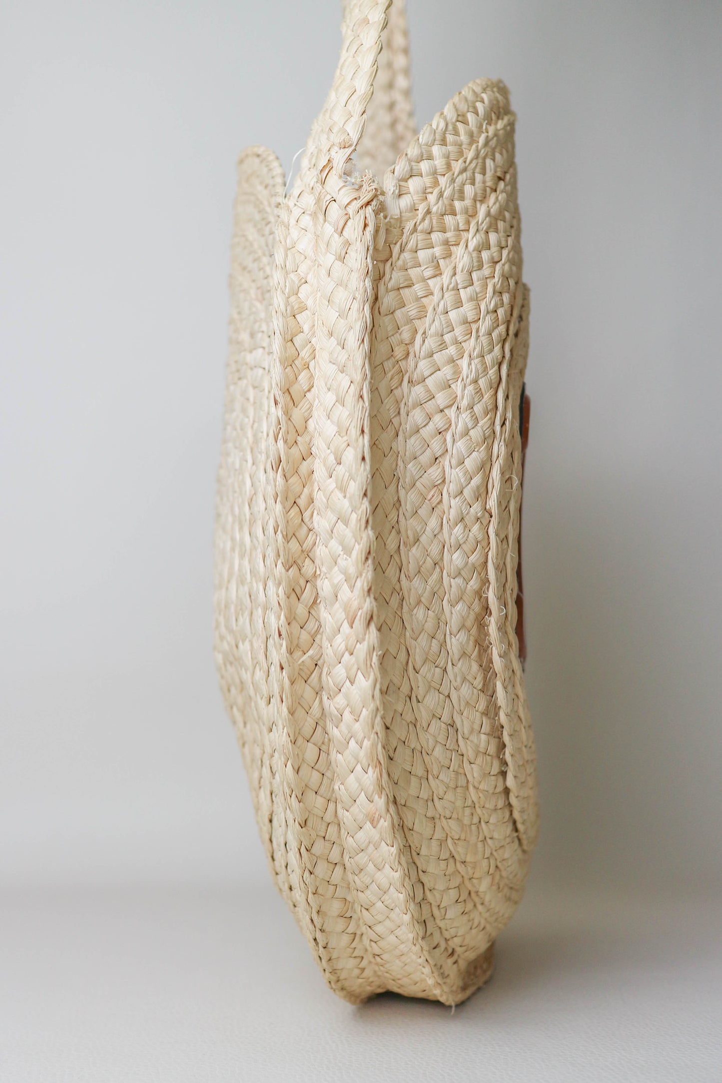 CELINE Triomphe Raffia Round Bag