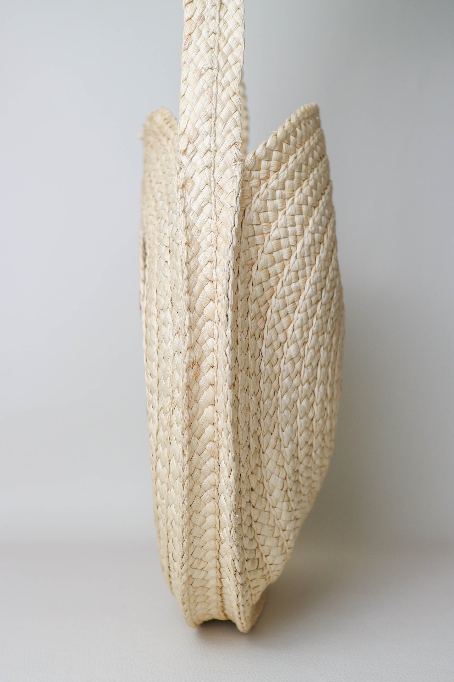 CELINE Triomphe Raffia Round Bag