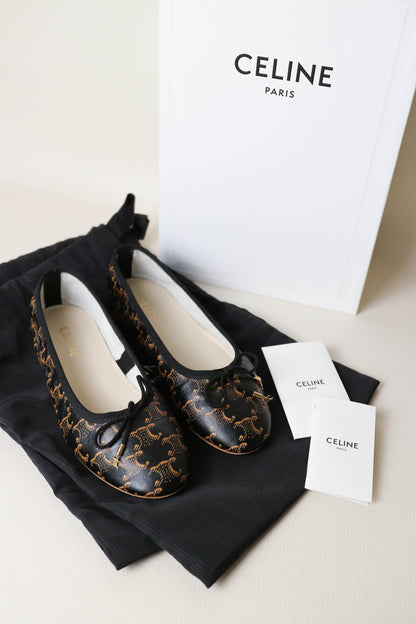CELINE Triomphe Leather Ballerina’s