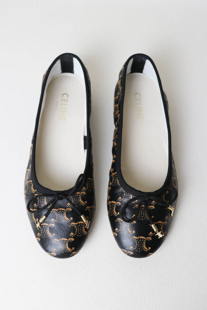 CELINE Triomphe Leather Ballerina’s