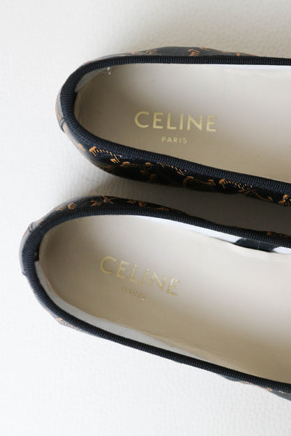 CELINE Triomphe Leather Ballerina’s