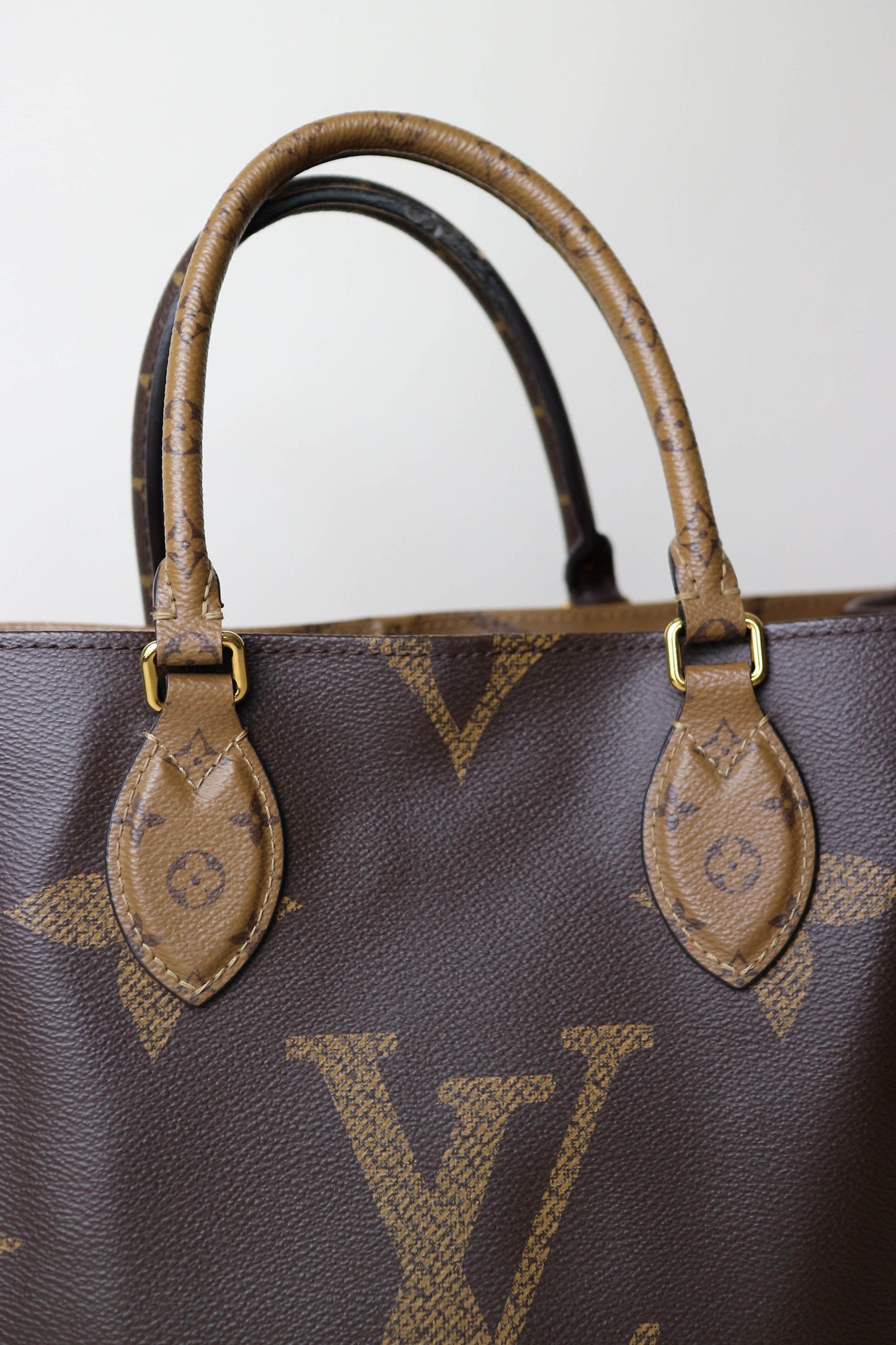 Louis Vuitton On The Go MM Tote Bag