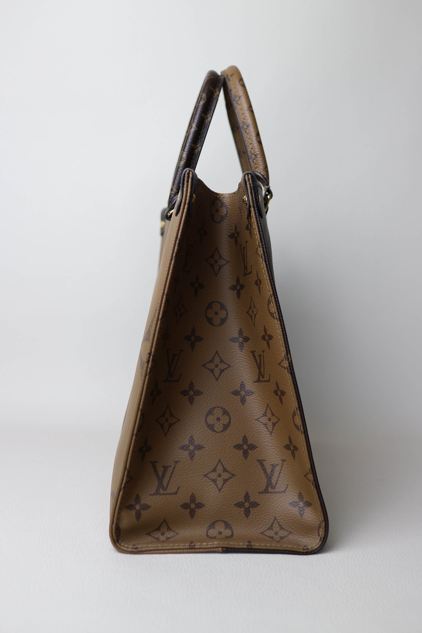 Louis Vuitton On The Go MM Tote Bag