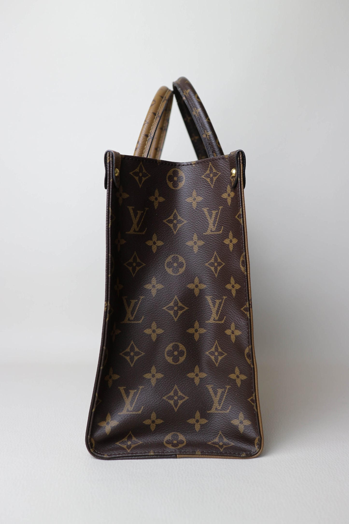 Louis Vuitton On The Go MM Tote Bag