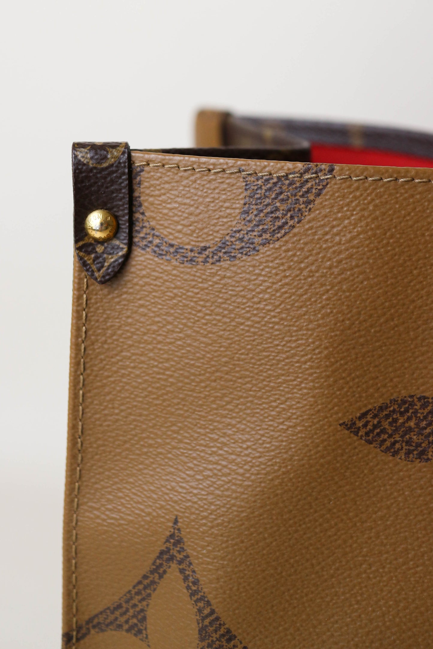 Louis Vuitton On The Go MM Tote Bag