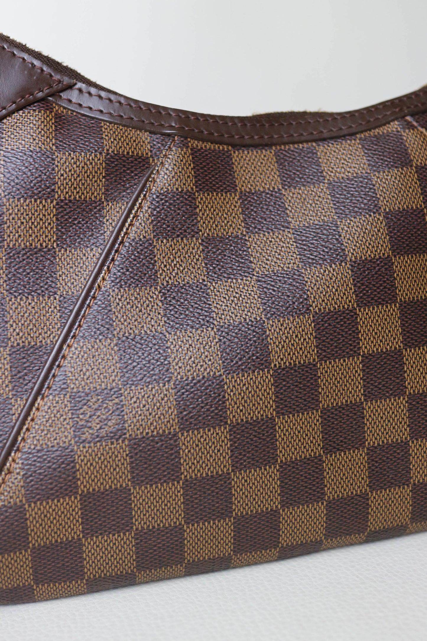 Louis Vuitton Vintage Damier Ebene Thames Shoulder Bag