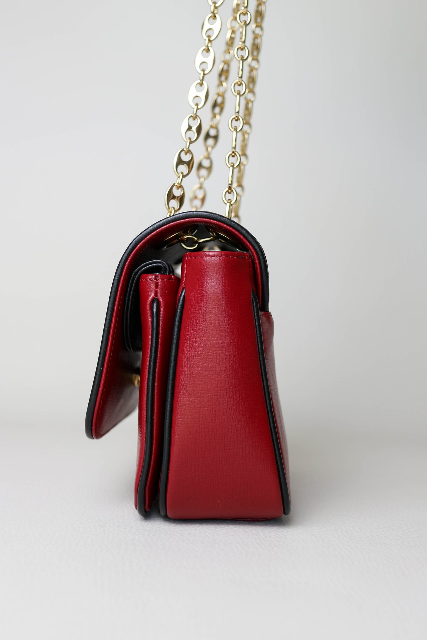 Gucci Marina Chain Shoulder Bag Red