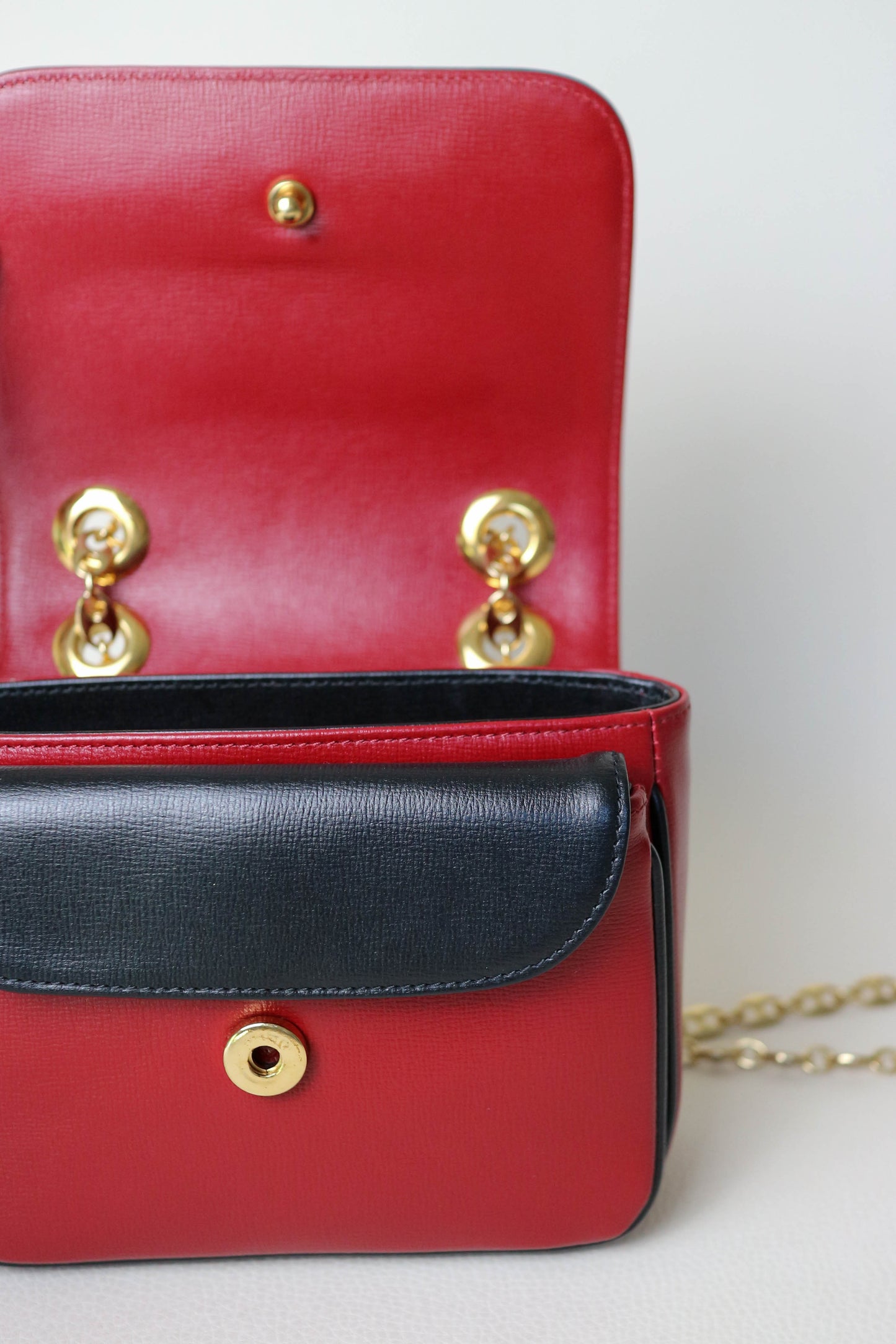 Gucci Marina Chain Shoulder Bag Red