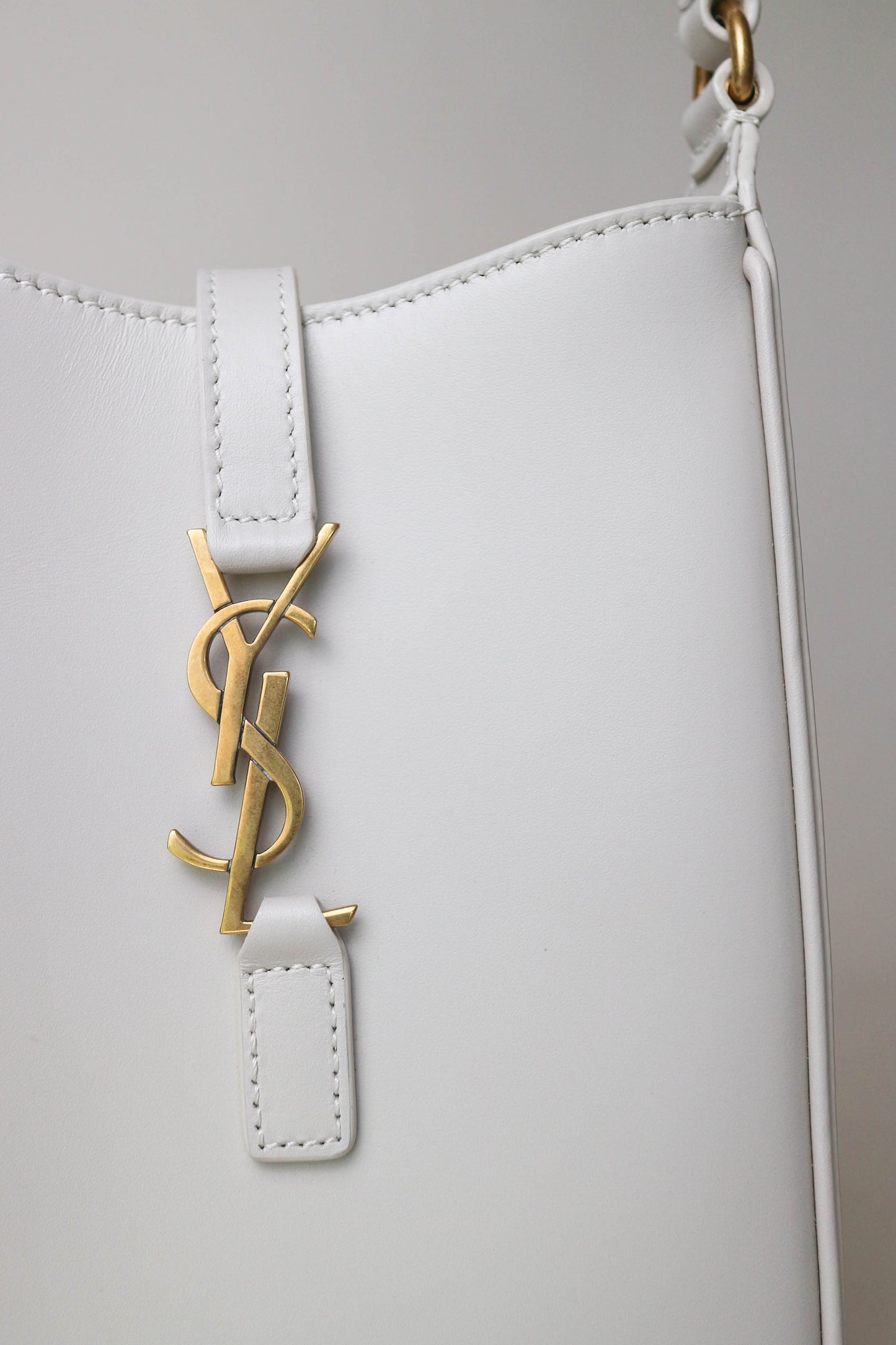 Saint Laurent Le 5 à 7 Mini Bag White