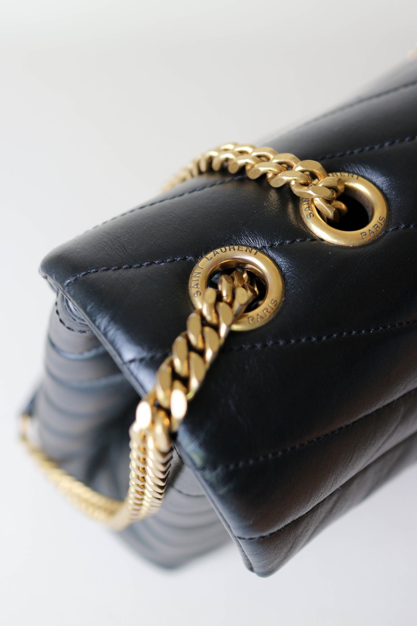Saint Laurent Loulou Shoulder Bag Medium Black