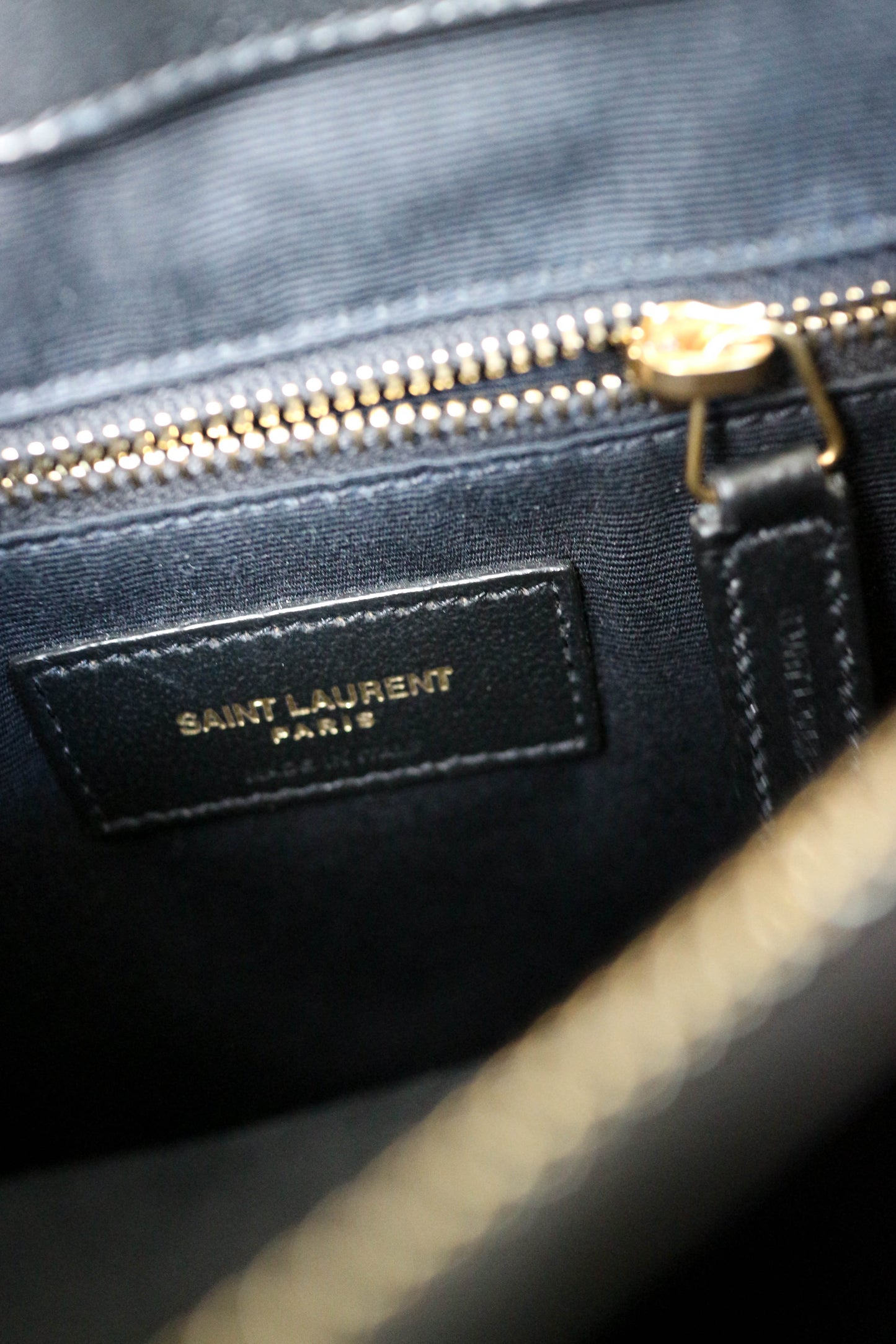 Saint Laurent Loulou Shoulder Bag Medium Black