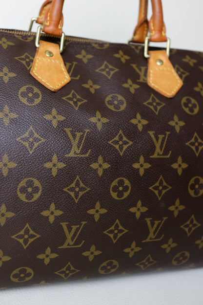 Louis Vuitton Vintage Speedy 35 Bag