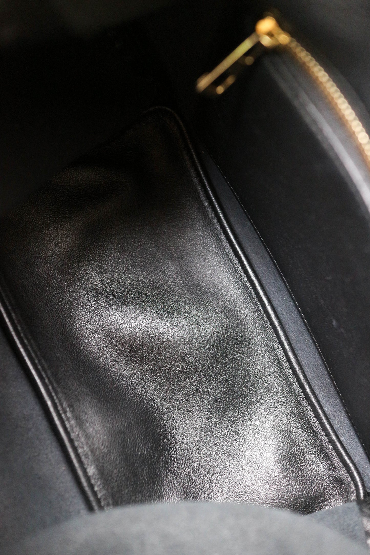 LOEWE Squeeze Shoulder Bag Small Black