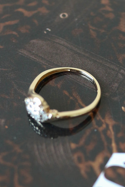 Vintage Diamond Cluster Ring