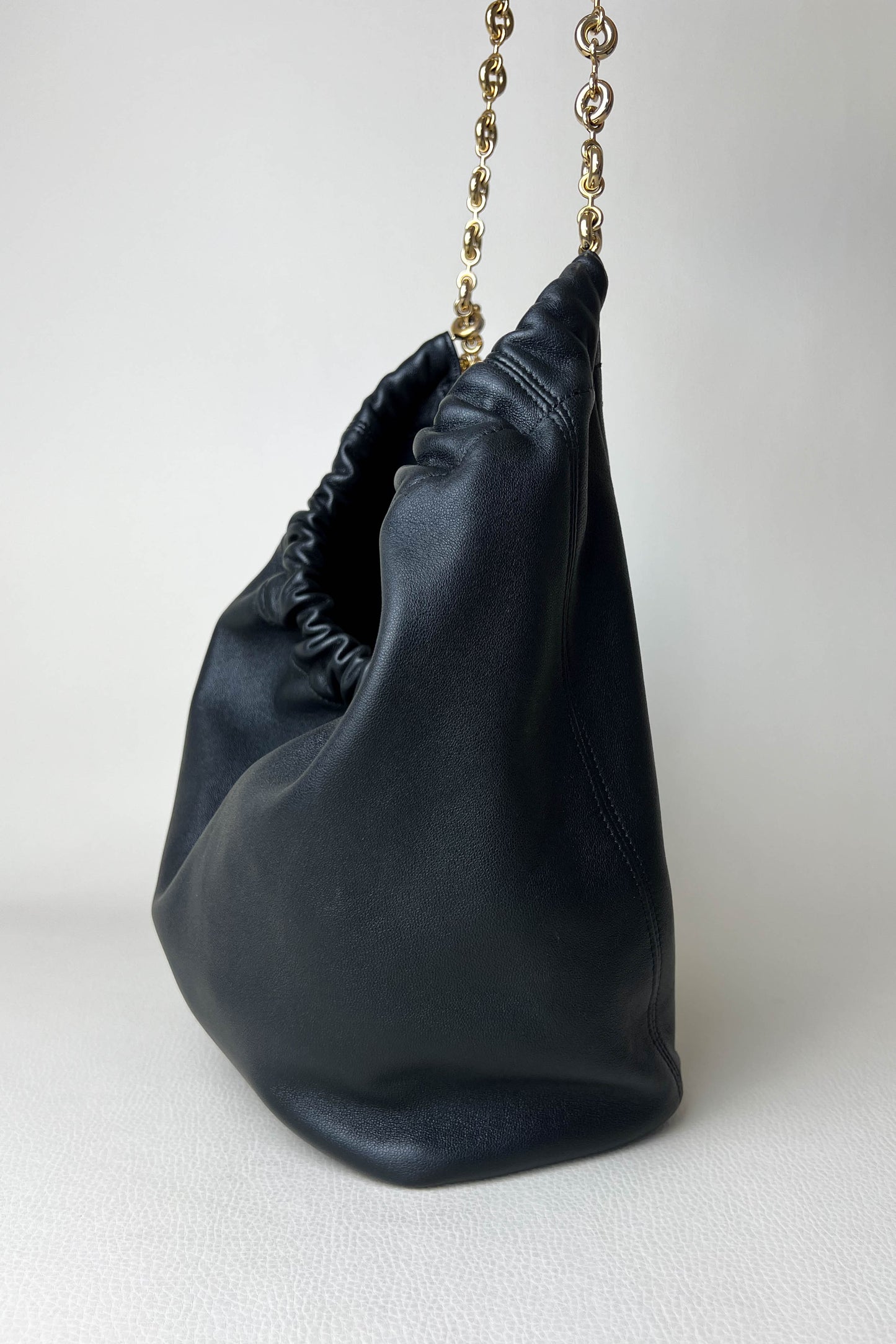 LOEWE Squeeze Shoulder Bag Small Black