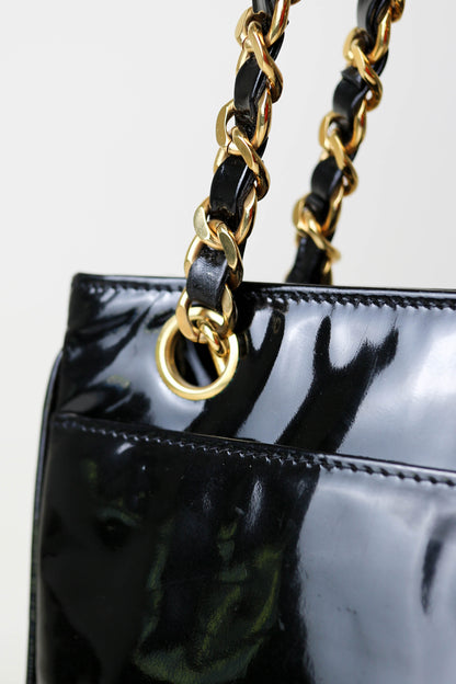 CHANEL Vintage CC Patent Leather Shoulder Bag