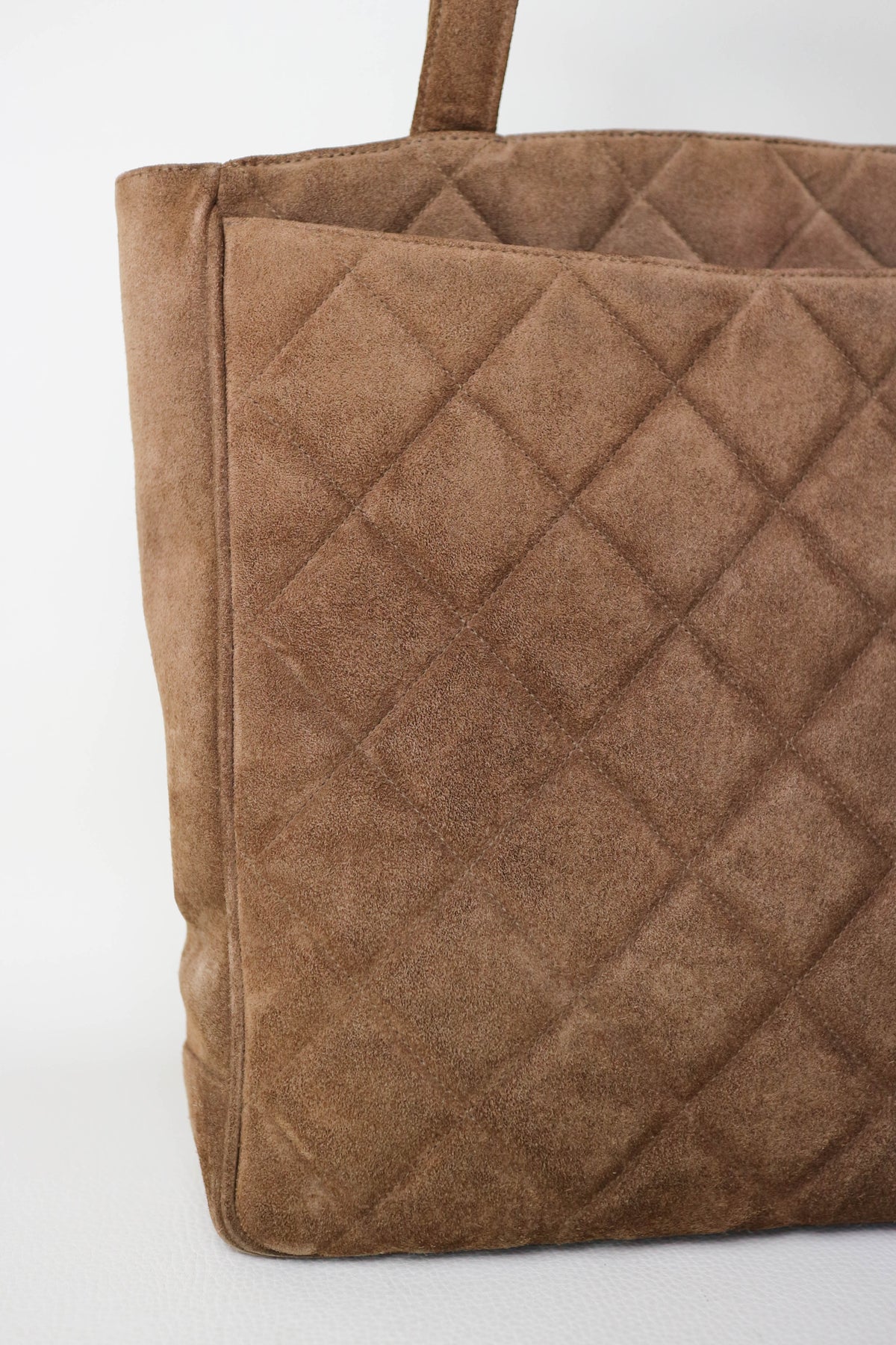 CHANEL Vintage CC Suede Handbag Brown