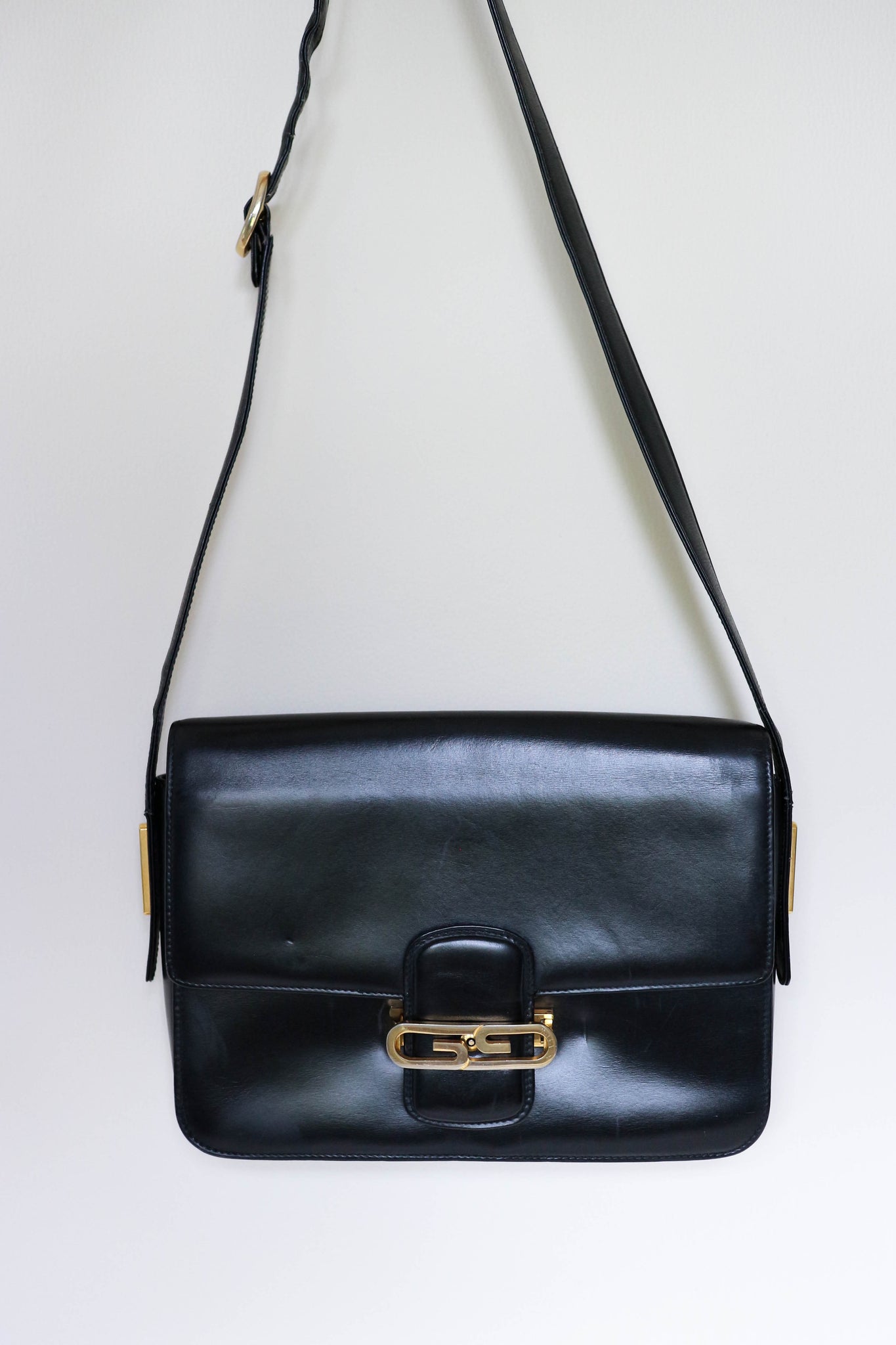 gucci hobo bag vintage black