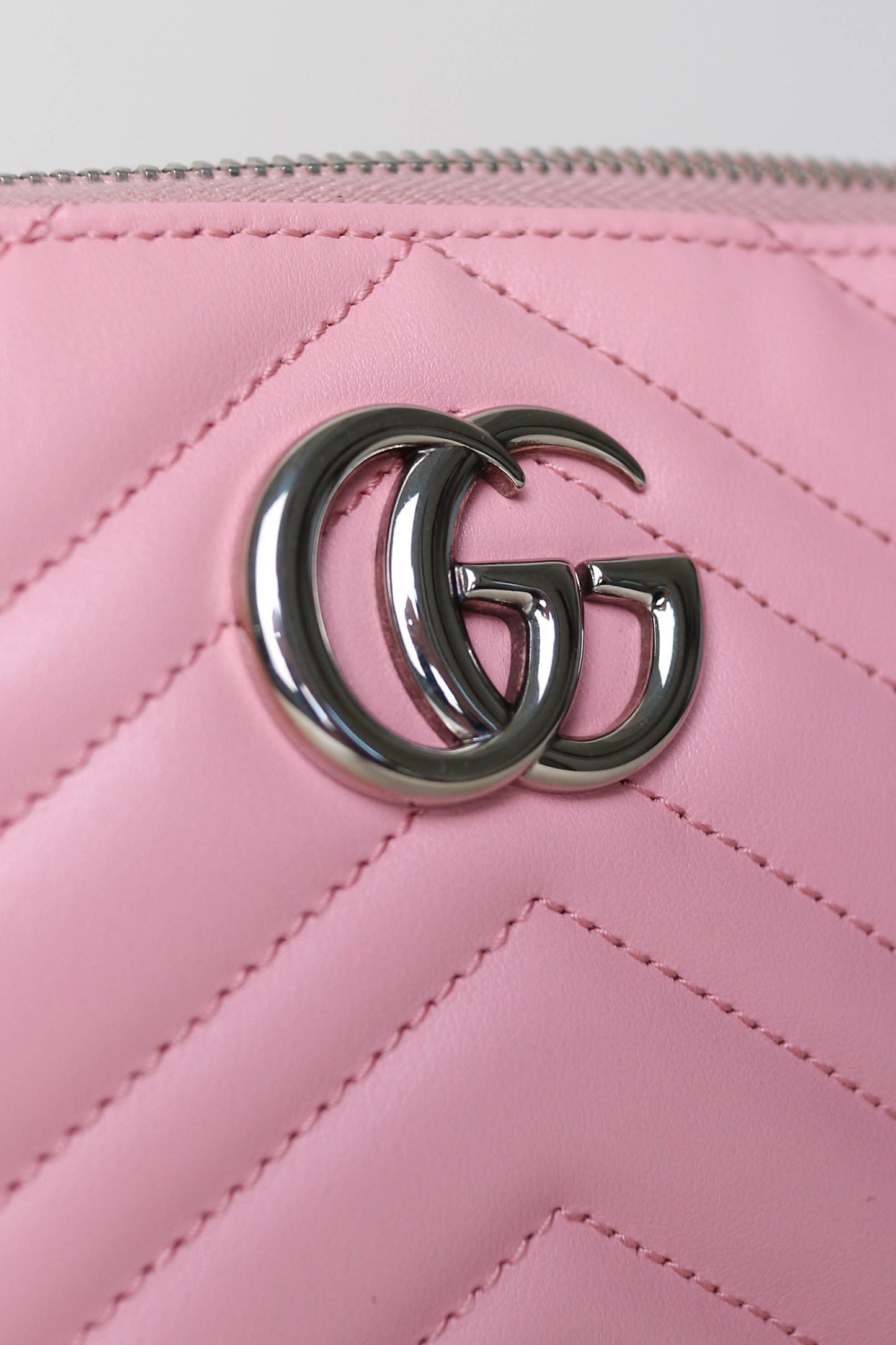 Gucci Marmont Toiletry Pouch Pink