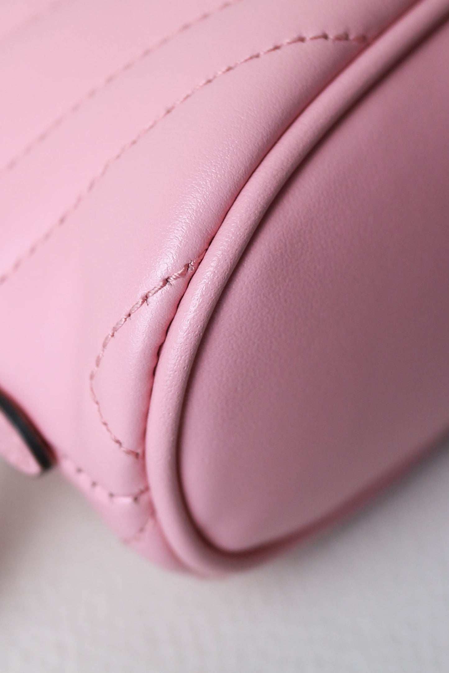Gucci Marmont Toiletry Pouch Pink