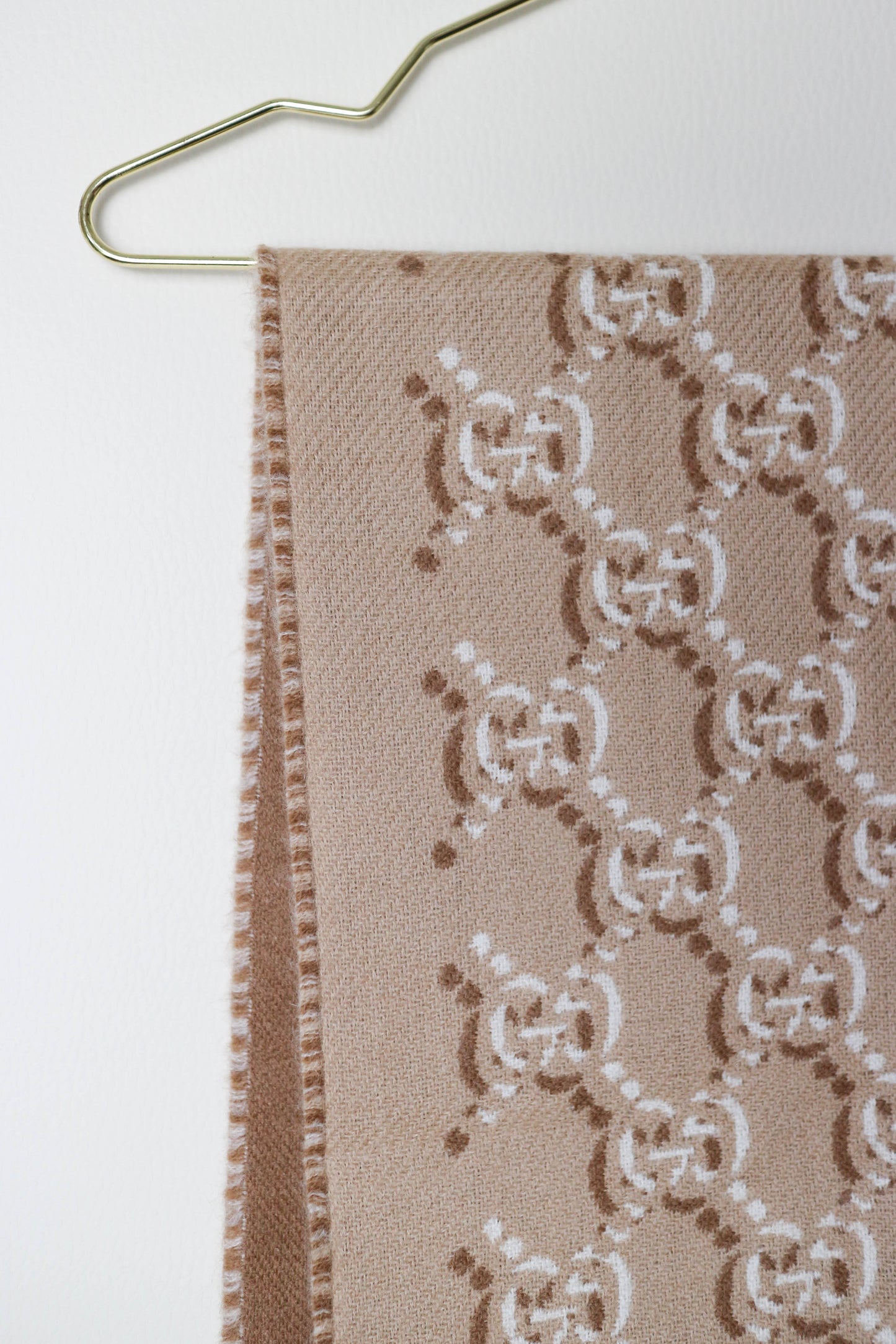 Gucci Logo Wool Scarf Beige