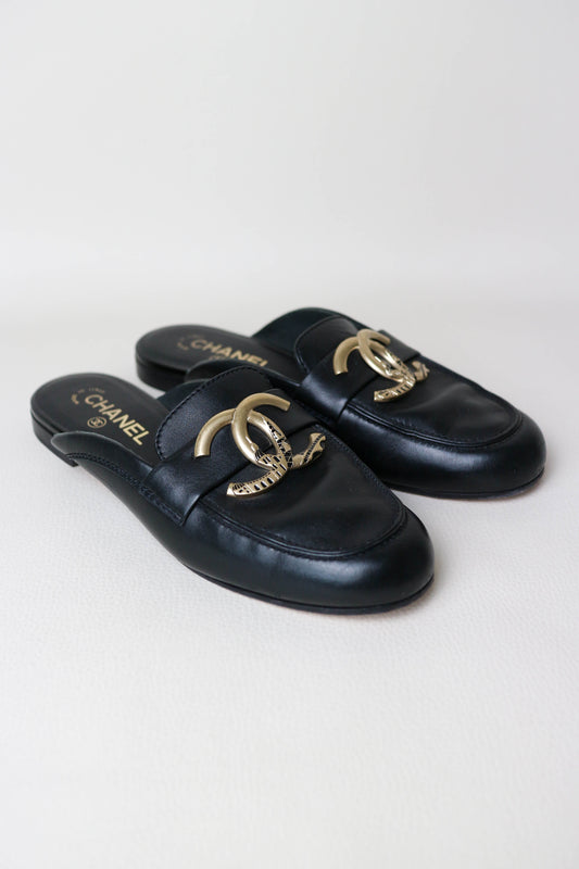 Chanel CC Logo Loafers