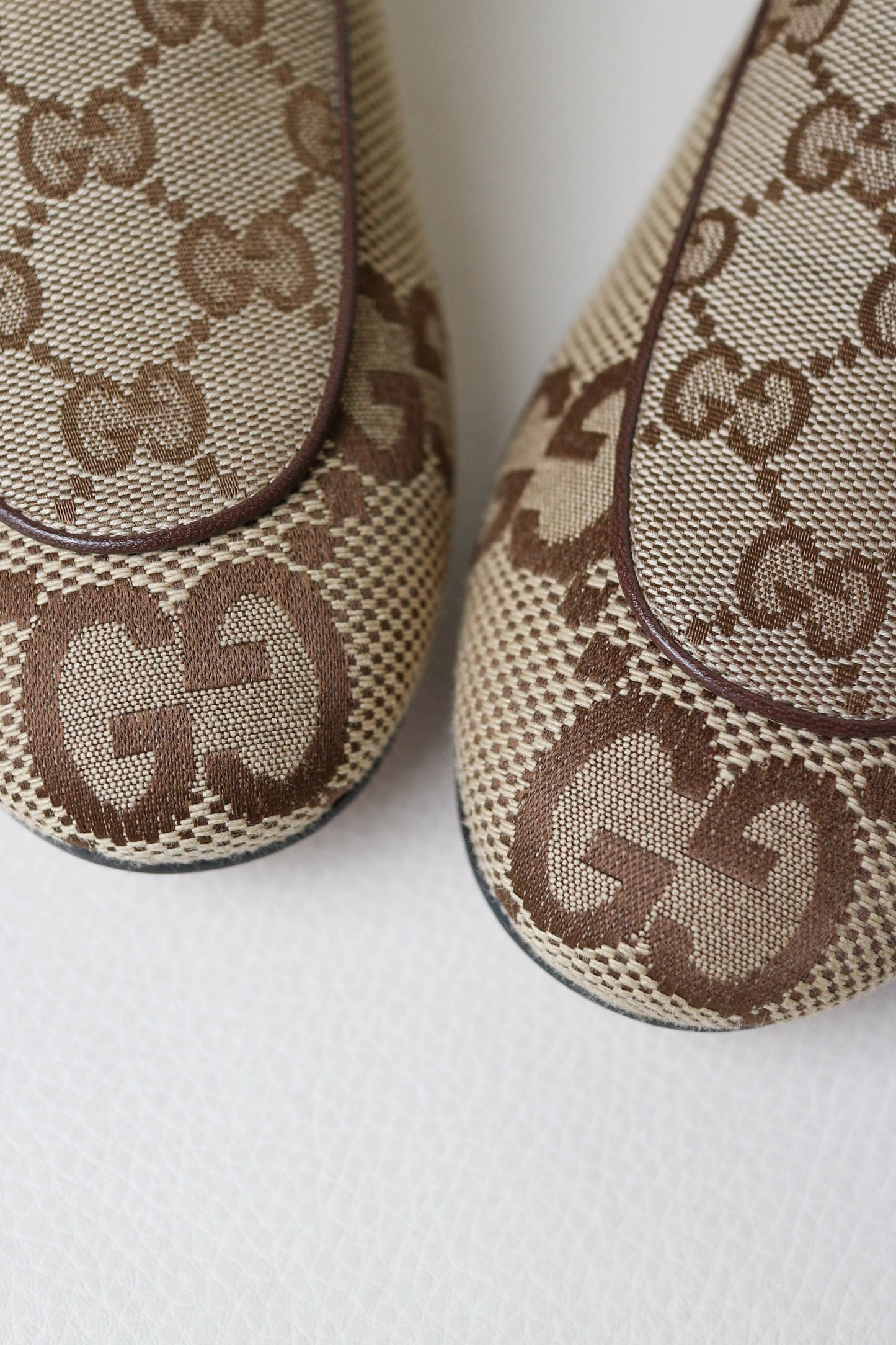 Gucci Princetown Loafers Beige