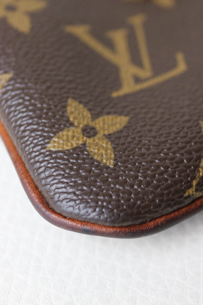Louis Vuitton Vintage Milla Pochette